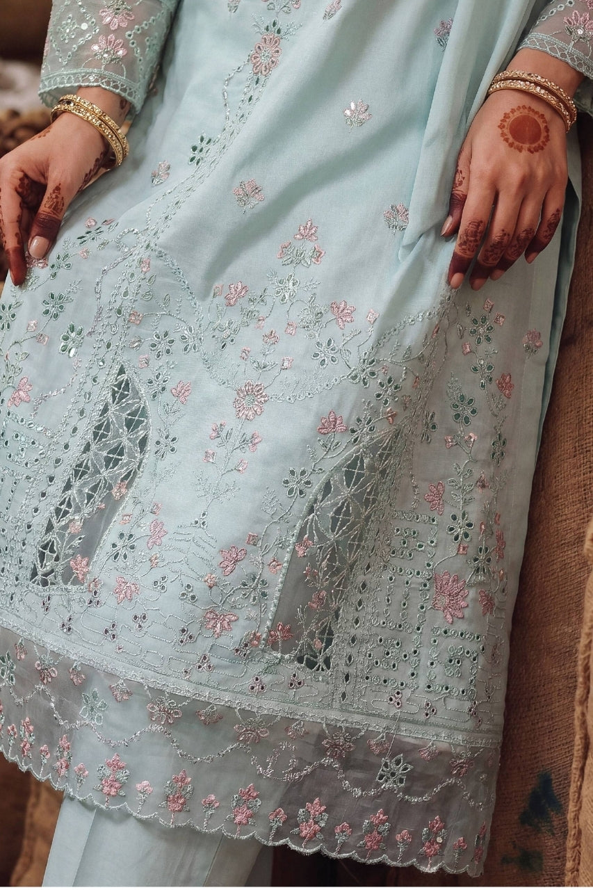 Fatima Bano By Dastak Luxury Emb Lawn Volume 3PC