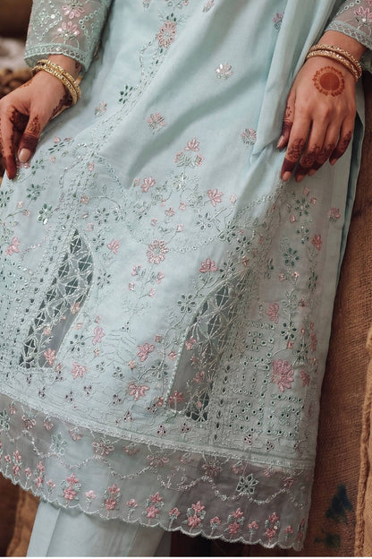 Fatima Bano By Dastak Luxury Emb Lawn Volume 3PC