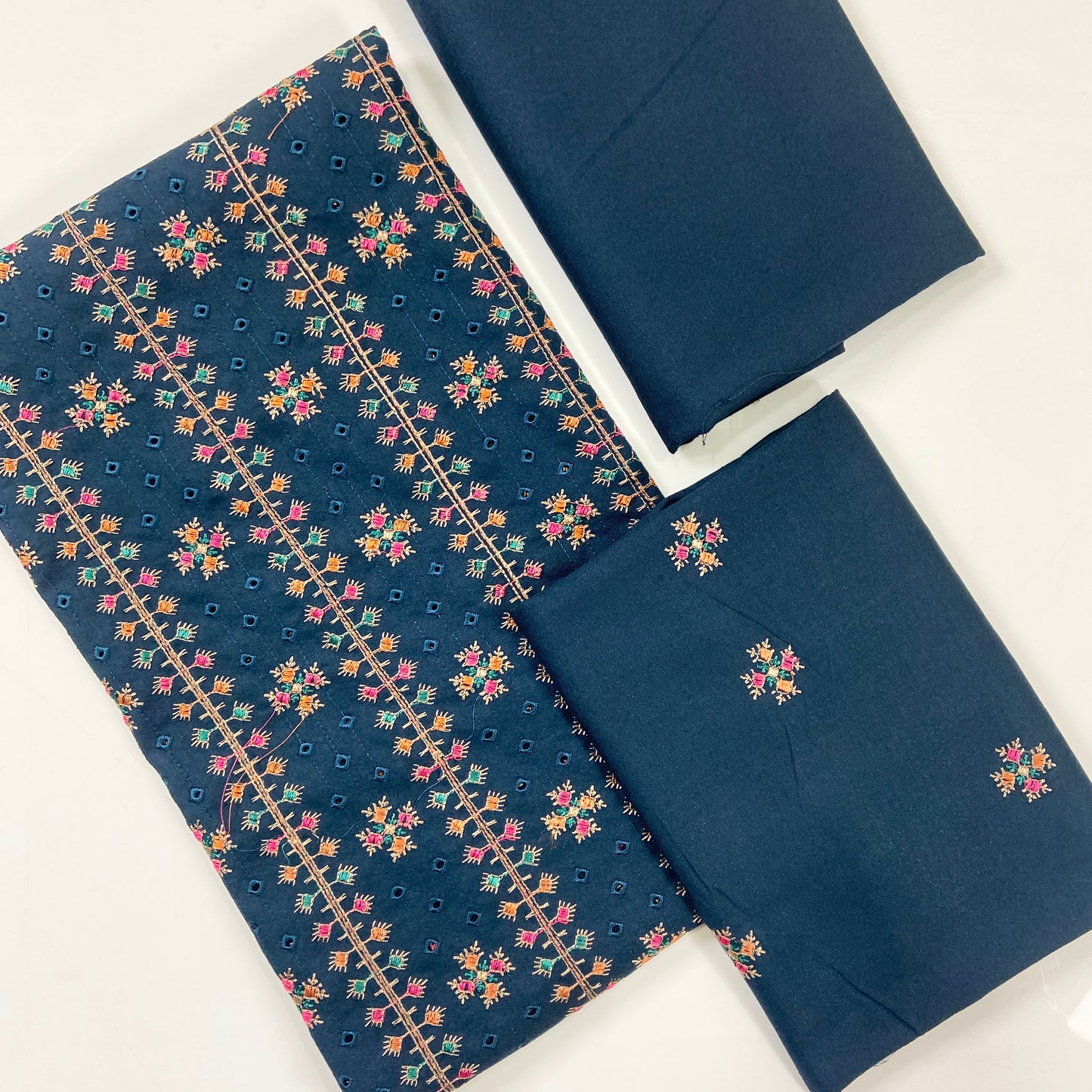 Bareeze Emb Karandi 2PC