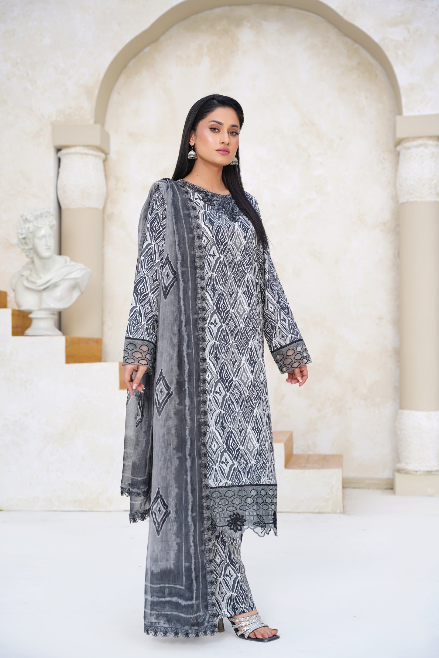 Jashn-e-Baharan By Anaya Noor Emb & Digital Printed Lawn 3PC