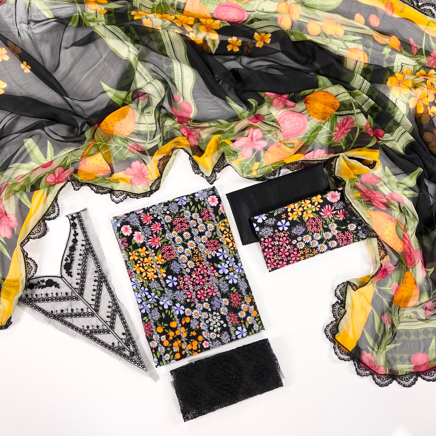 Maria B Printed Lawn With Emb Patches 3PC