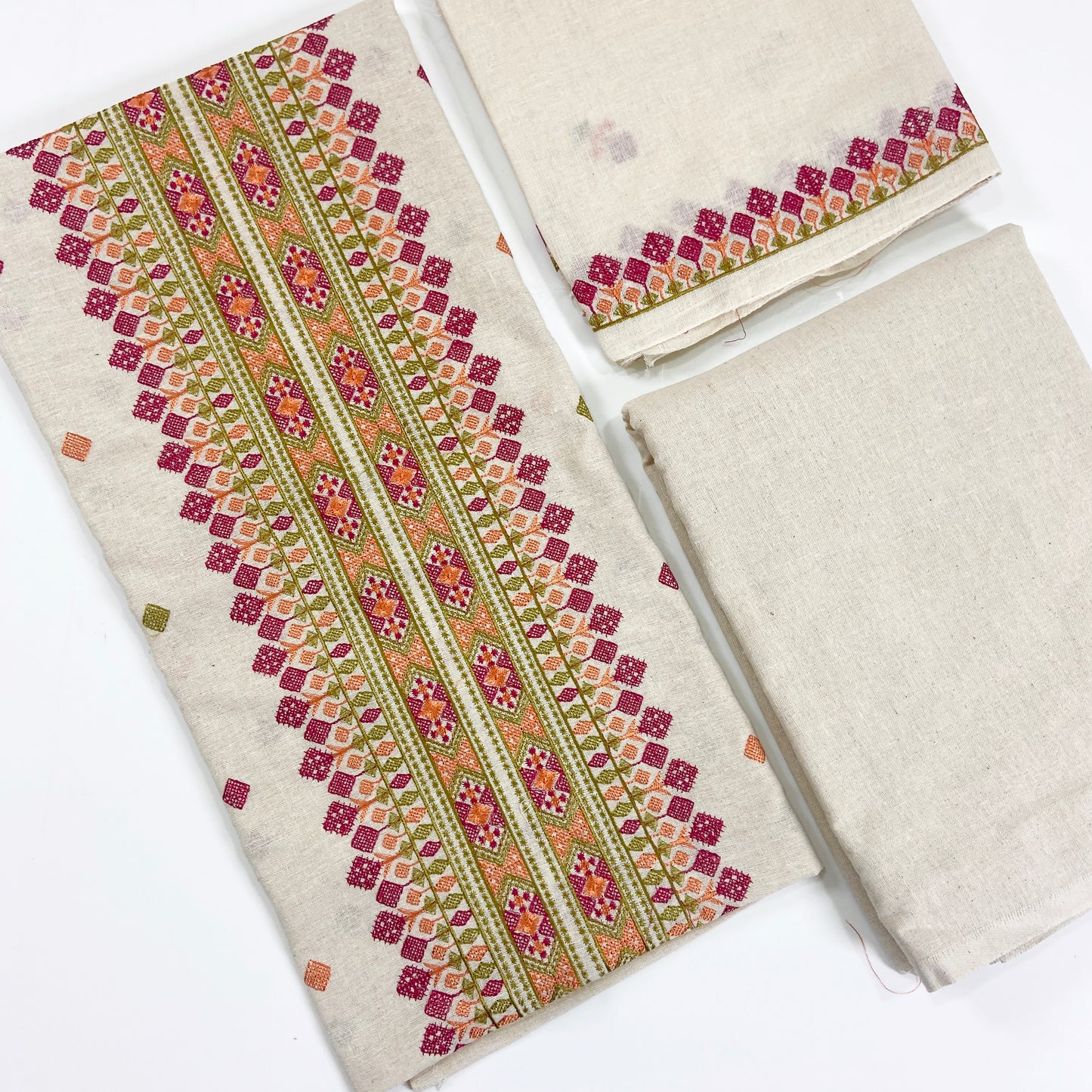 Bareeze White Embroidered Khaddar 3PC
