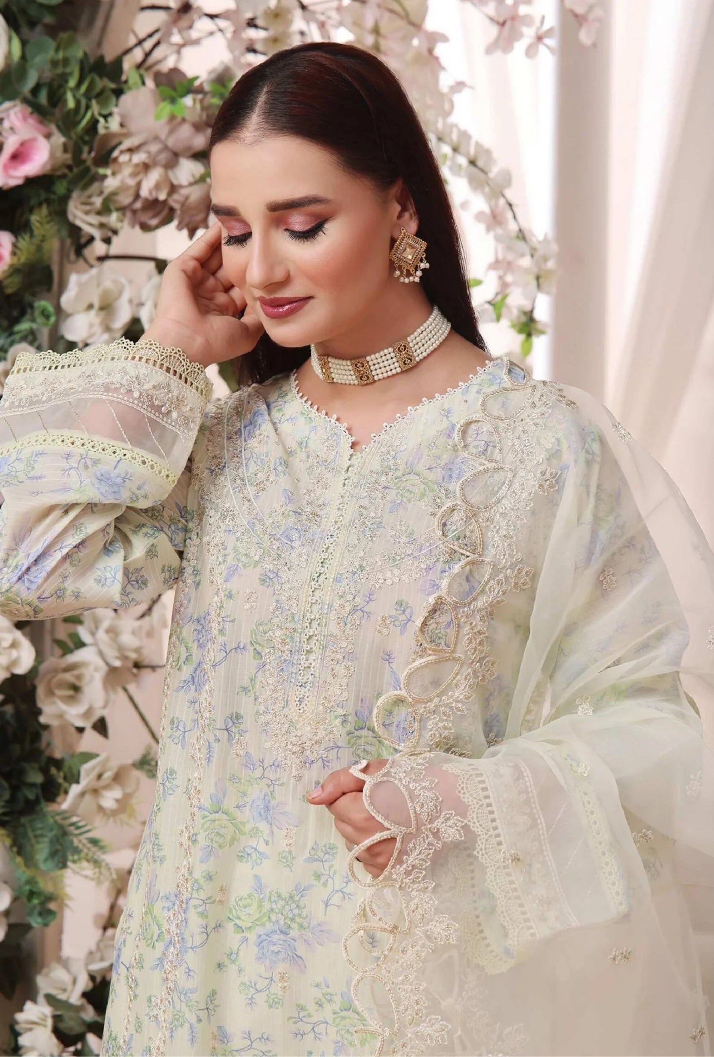 Hira by Dressline Emb Lawn 3-PC
