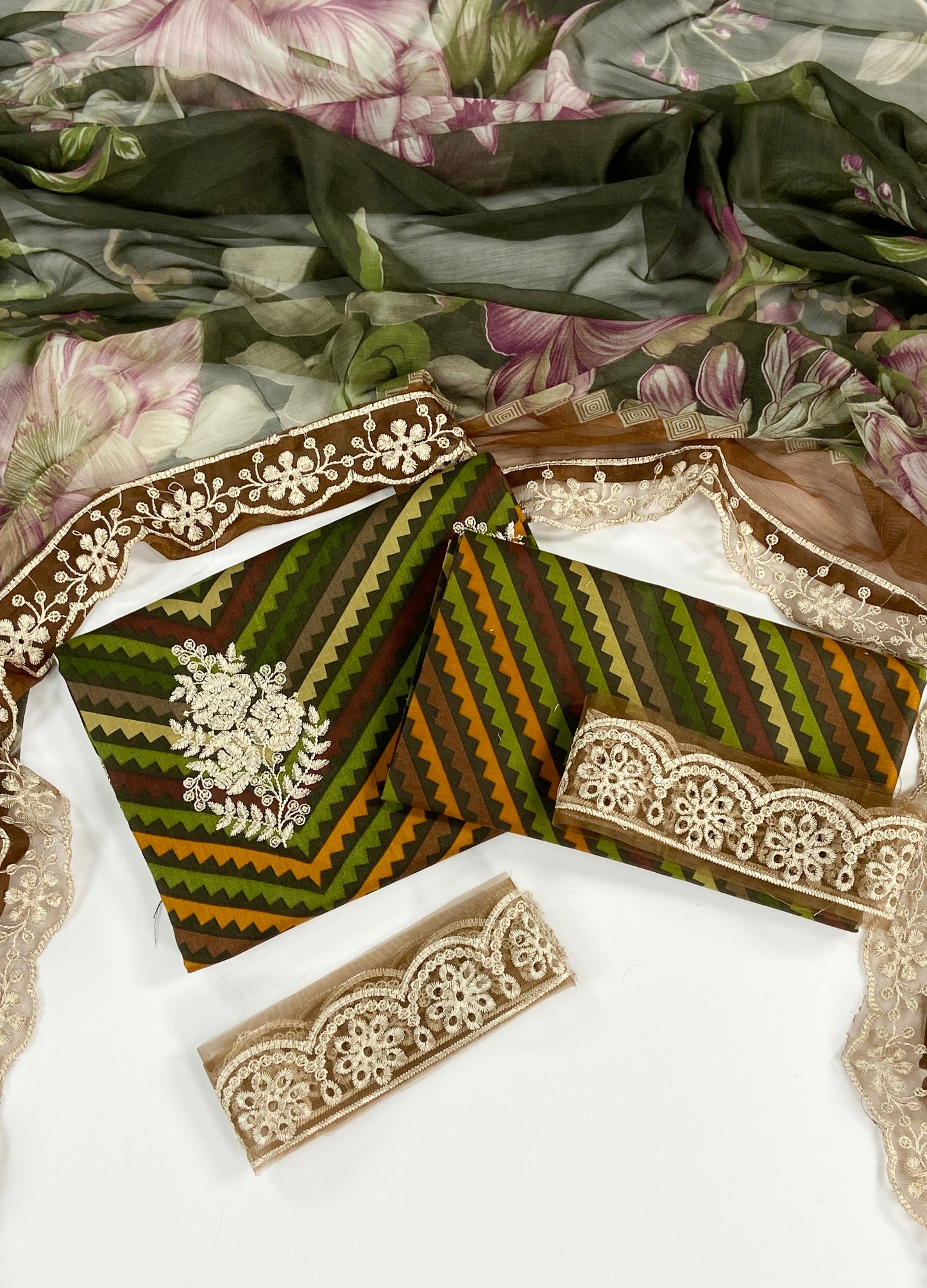 Maria B Embroiderd & Digital Printed Lawn 3PC