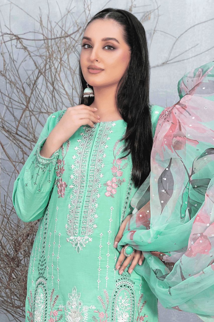 Mazal | Tawakkal Luxury Lawn | 3-PC