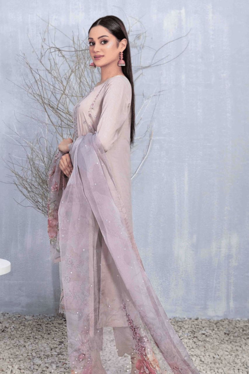Mazal | Tawakkal Luxury Lawn | 3-PC