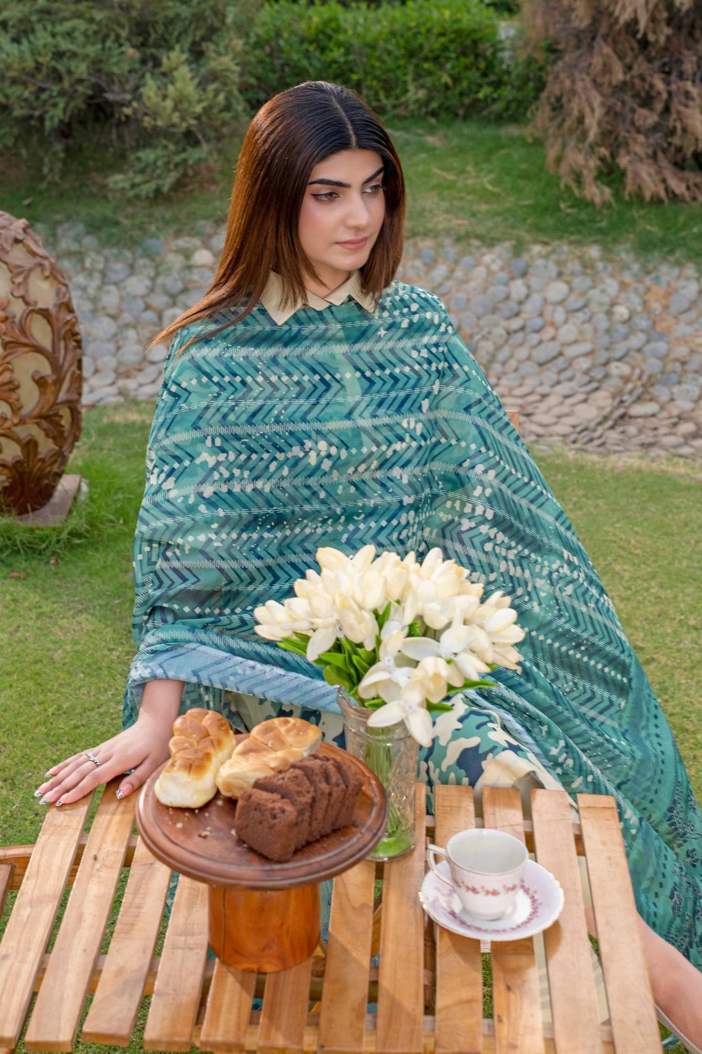 Wania Gold Printed Lawn 3PC