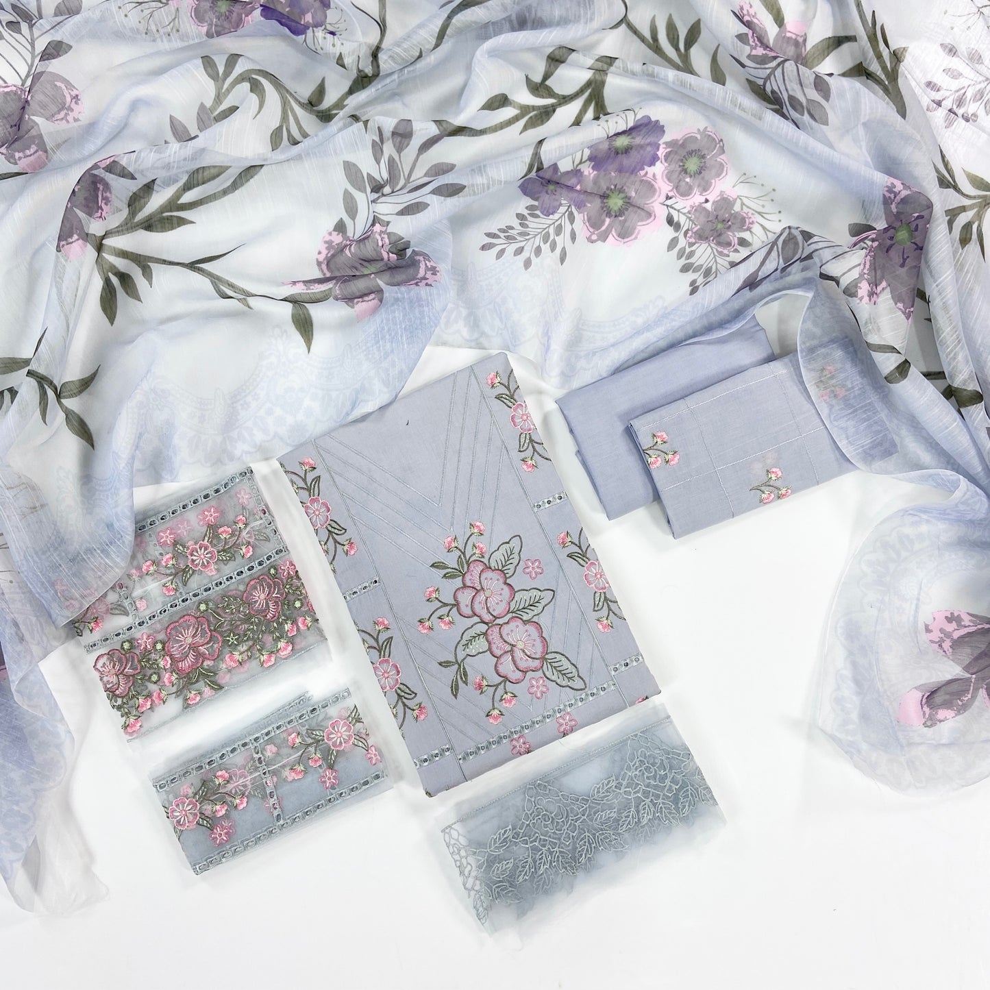 Saira Rizwan Luxury Embroidered Lawn 3PC