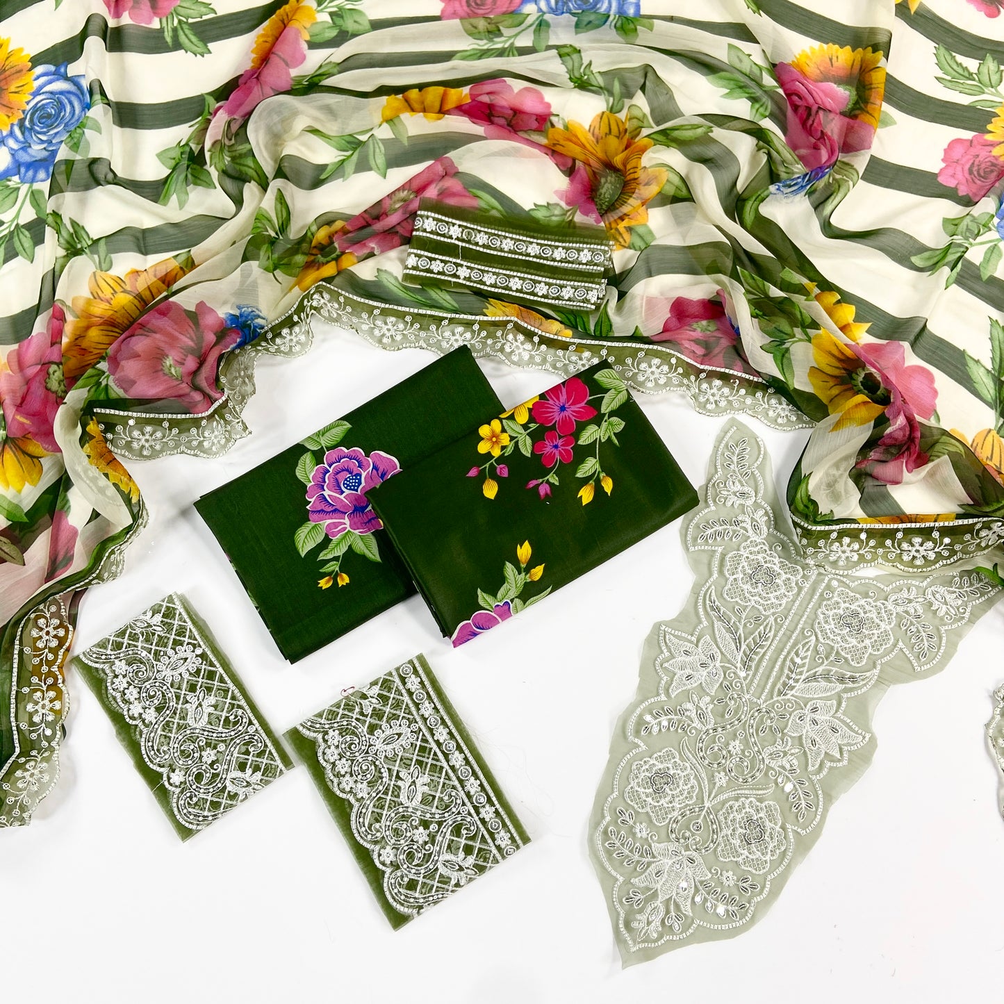 Aneelas Embroiderd & Digital Printed Lawn 3PC