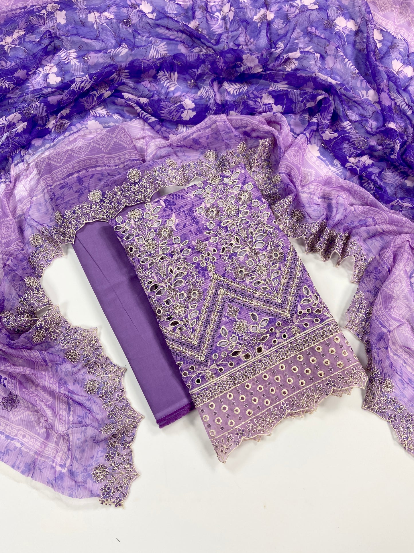 Riwayat Embroidered Lawn With Chiffon Dupatta 3PC