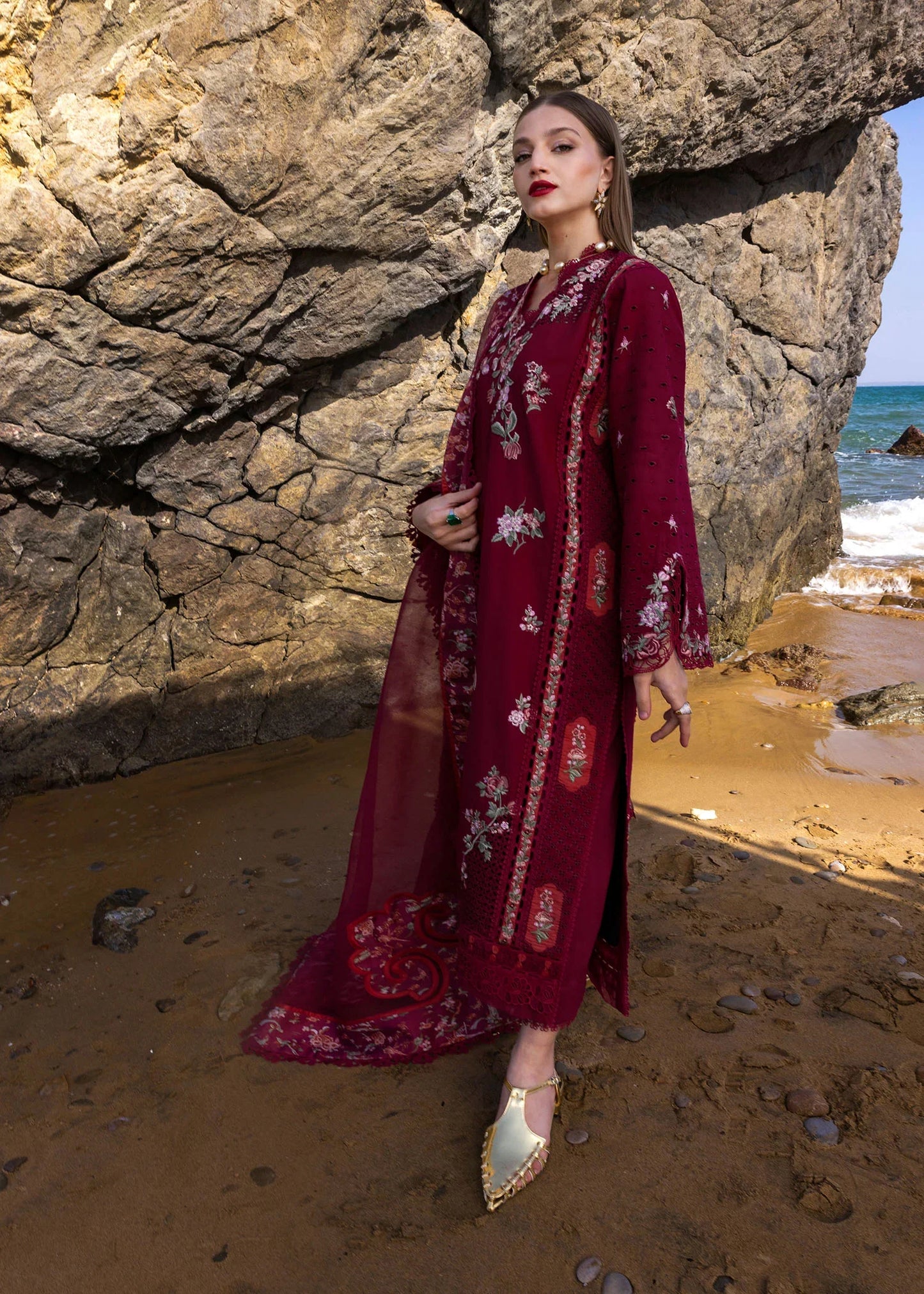 Crimson | Luxury Lawn