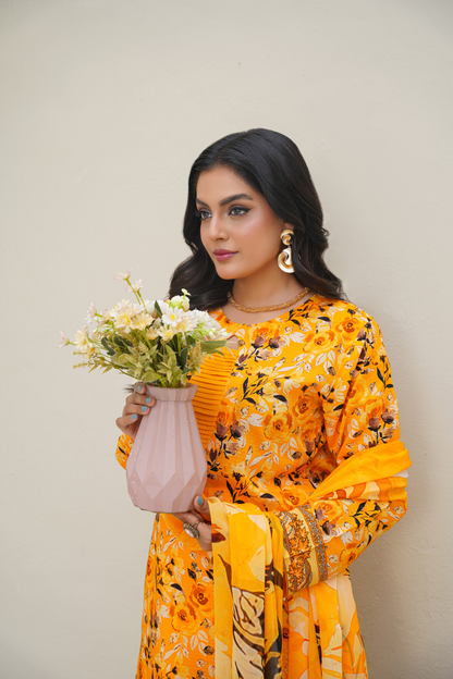 Anaya – Aaghaz-e-Sardi 3PC Viscose Suit