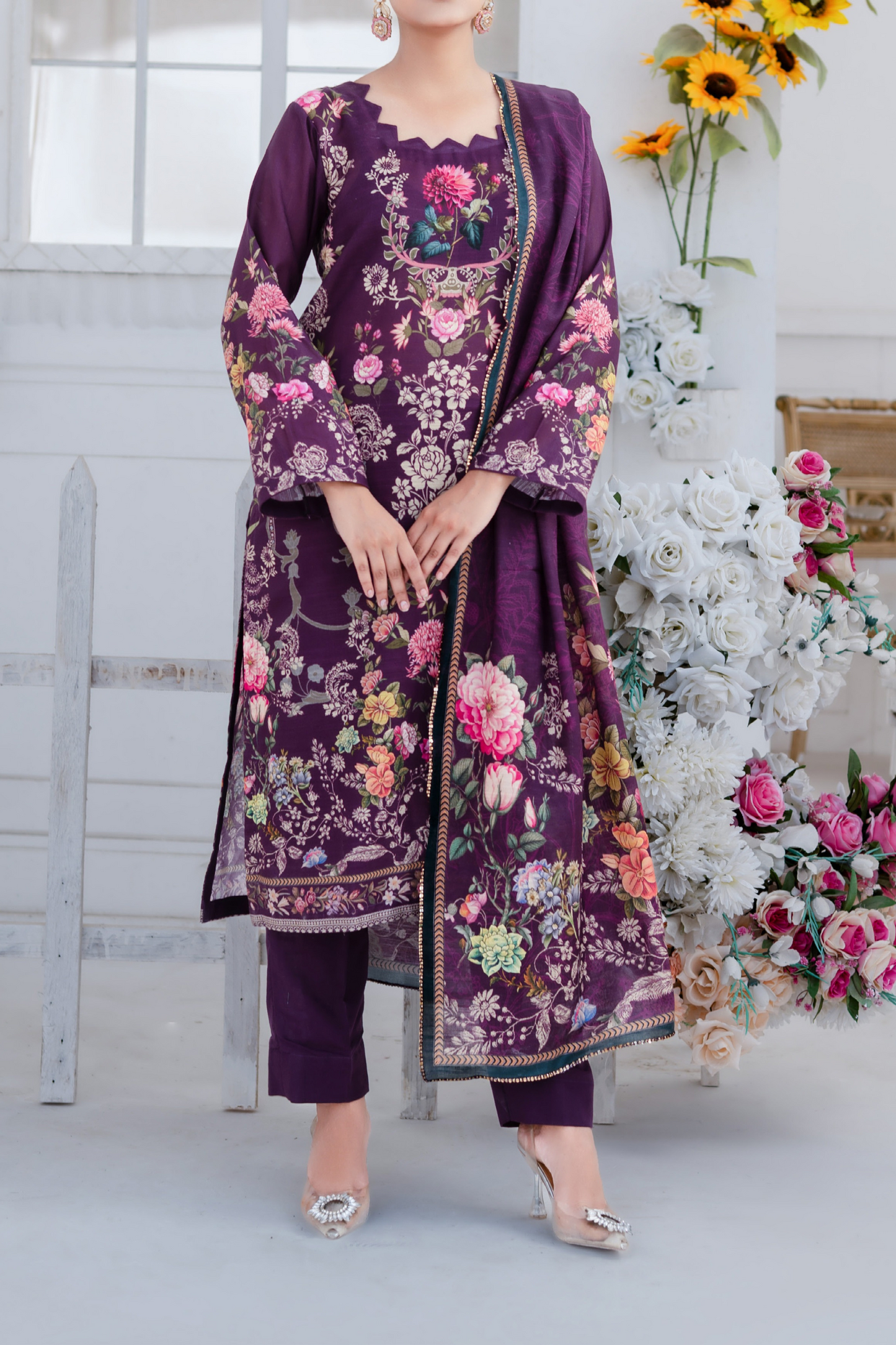 Mawra Essential Printed Khaddar 3PC