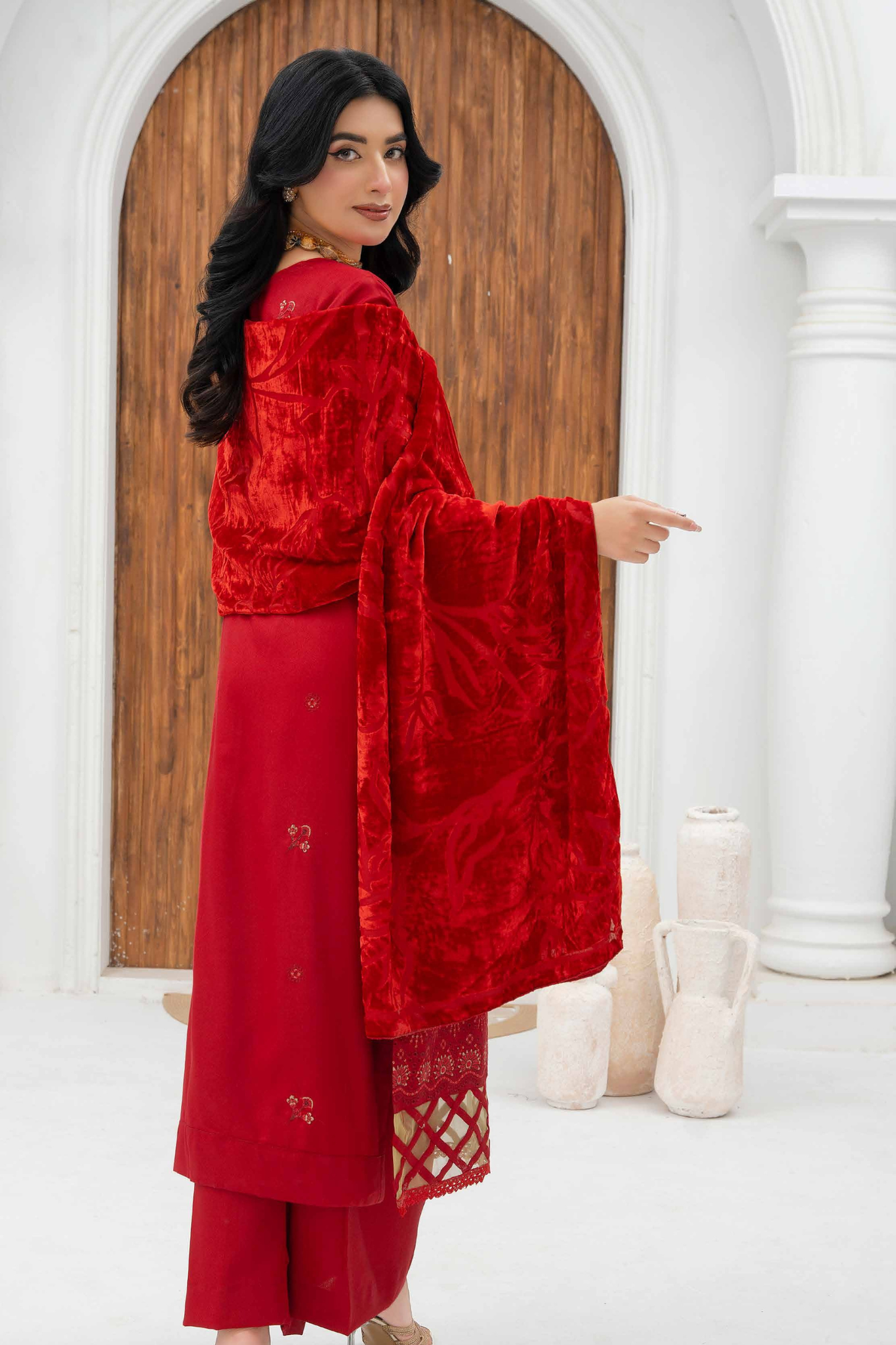 Rajwan Emb Dhanak with Plachi Shawl 3PC