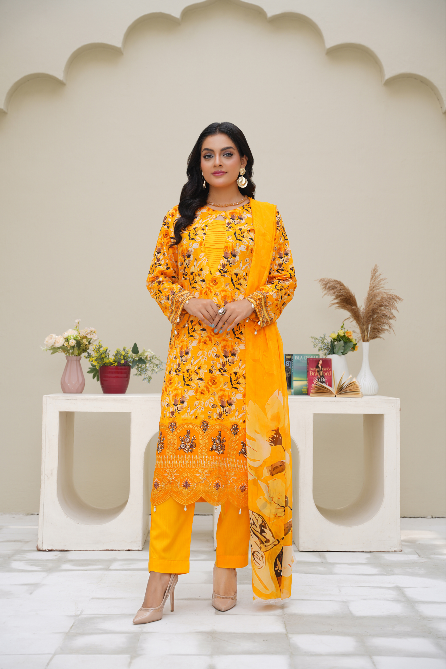 Anaya – Aaghaz-e-Sardi 3PC Viscose Suit