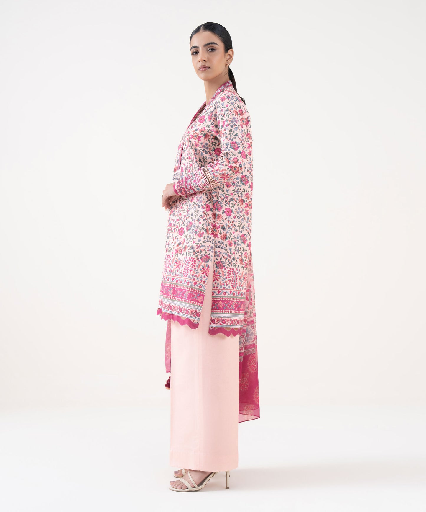 Sapphire Daily Digital Printed Lawn 3PC