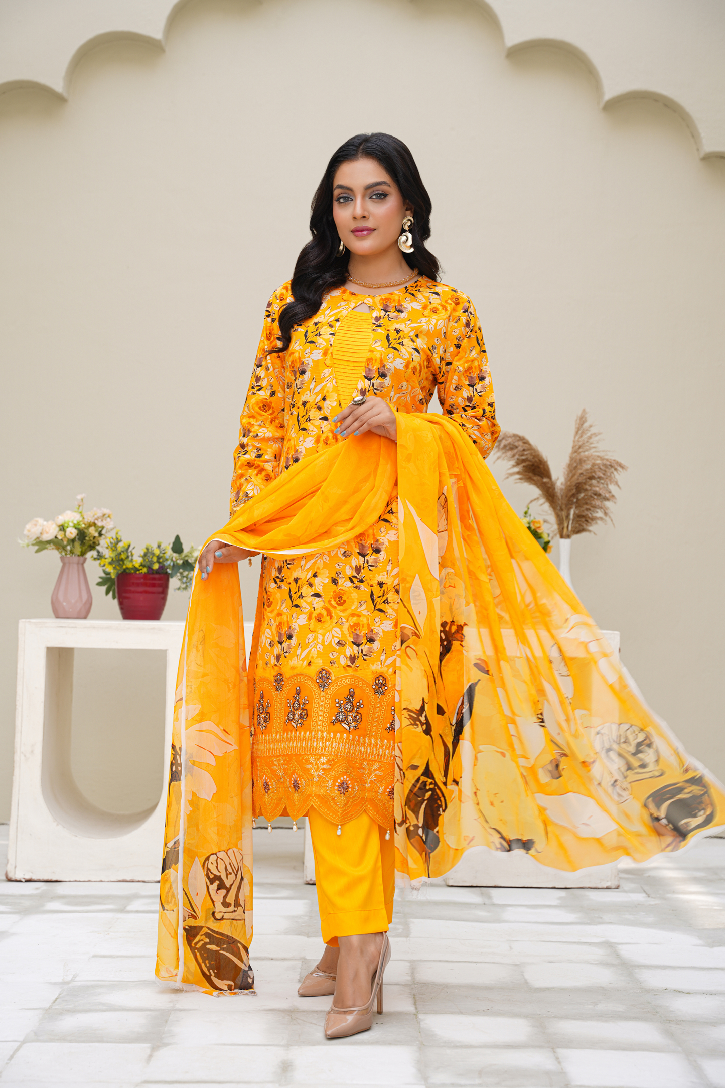 Anaya – Aaghaz-e-Sardi 3PC Viscose Suit