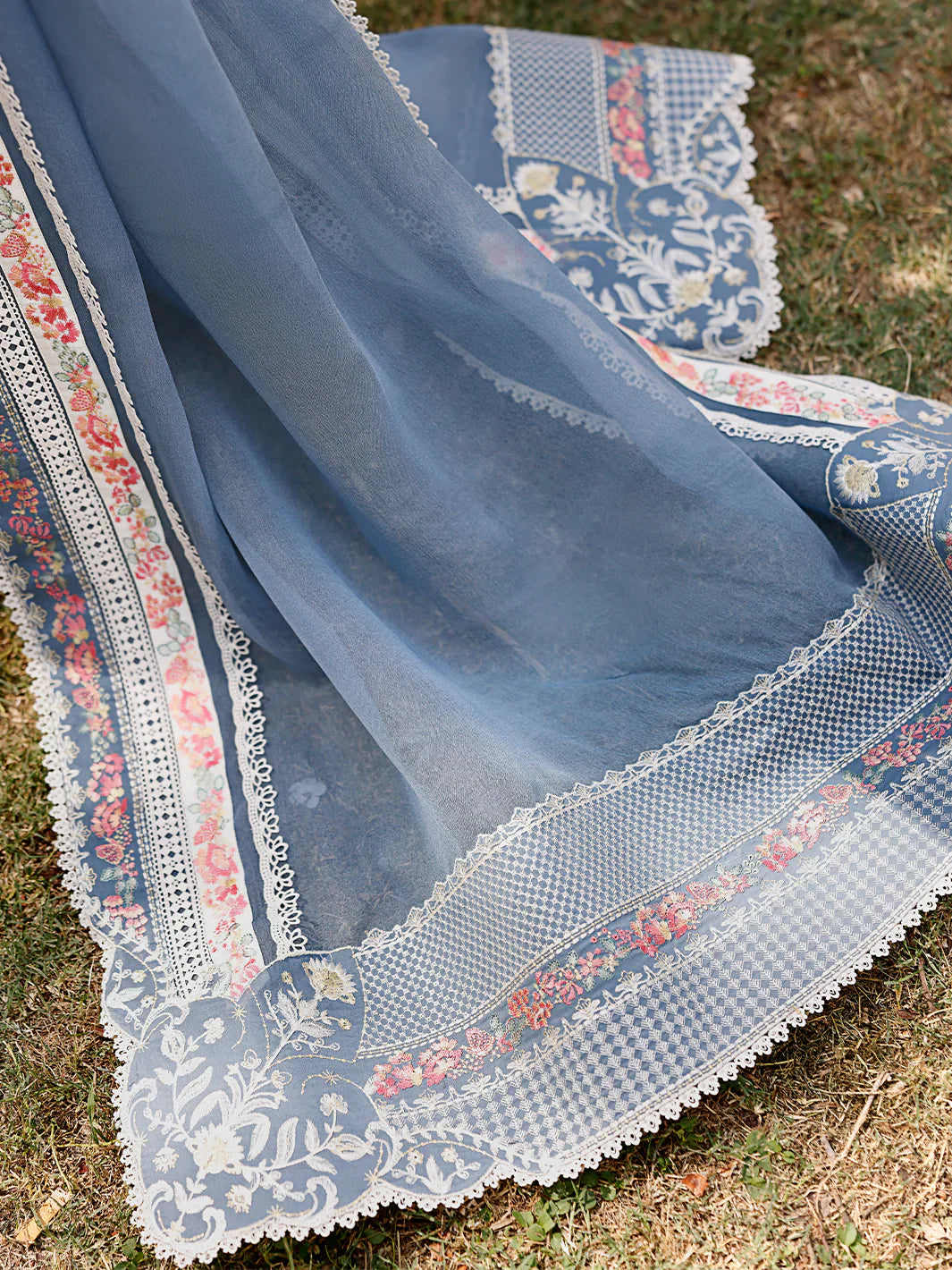 Carnival | Bin Ilyas | Luxury Lawn