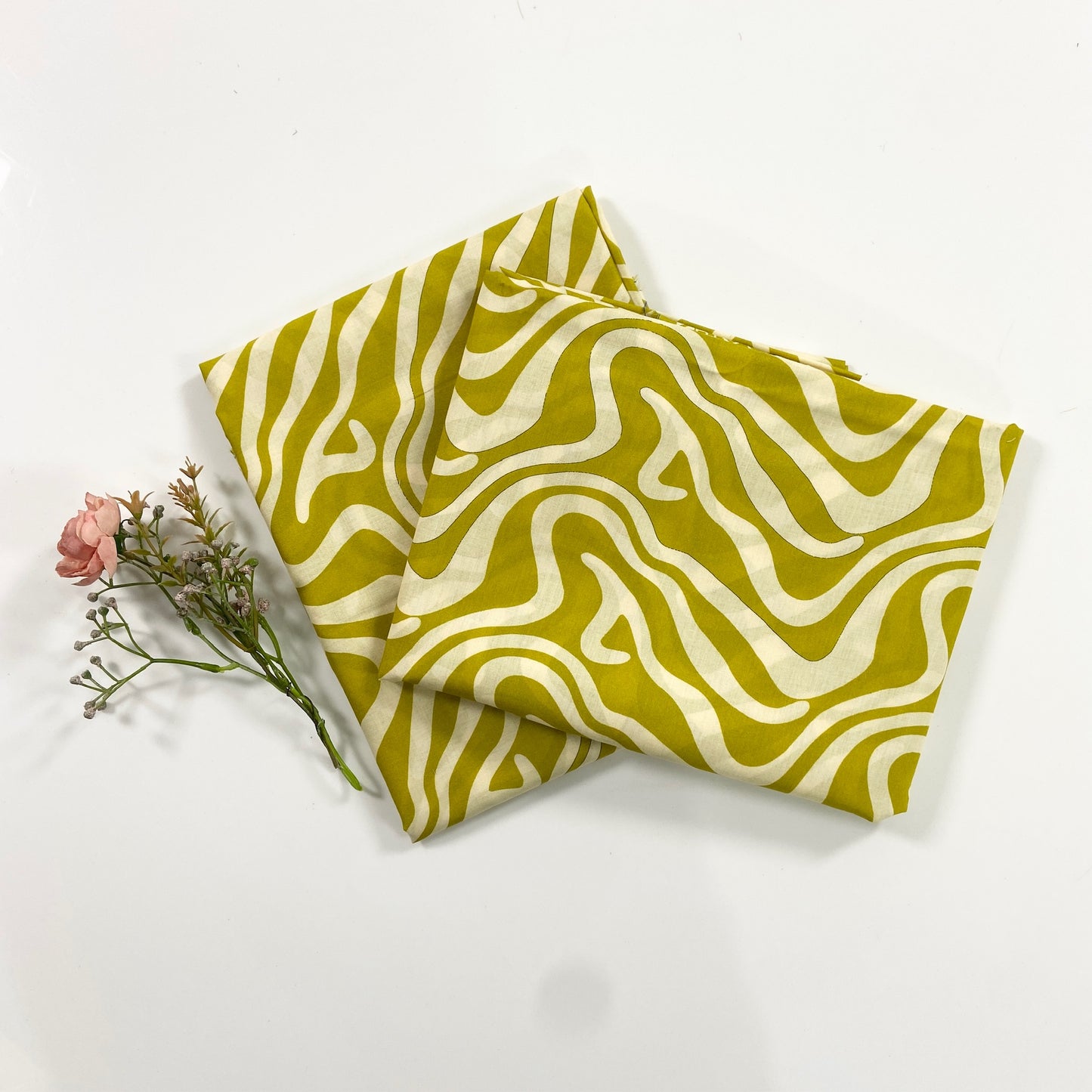 Florent Digital Printed All Over Lawn 2PC