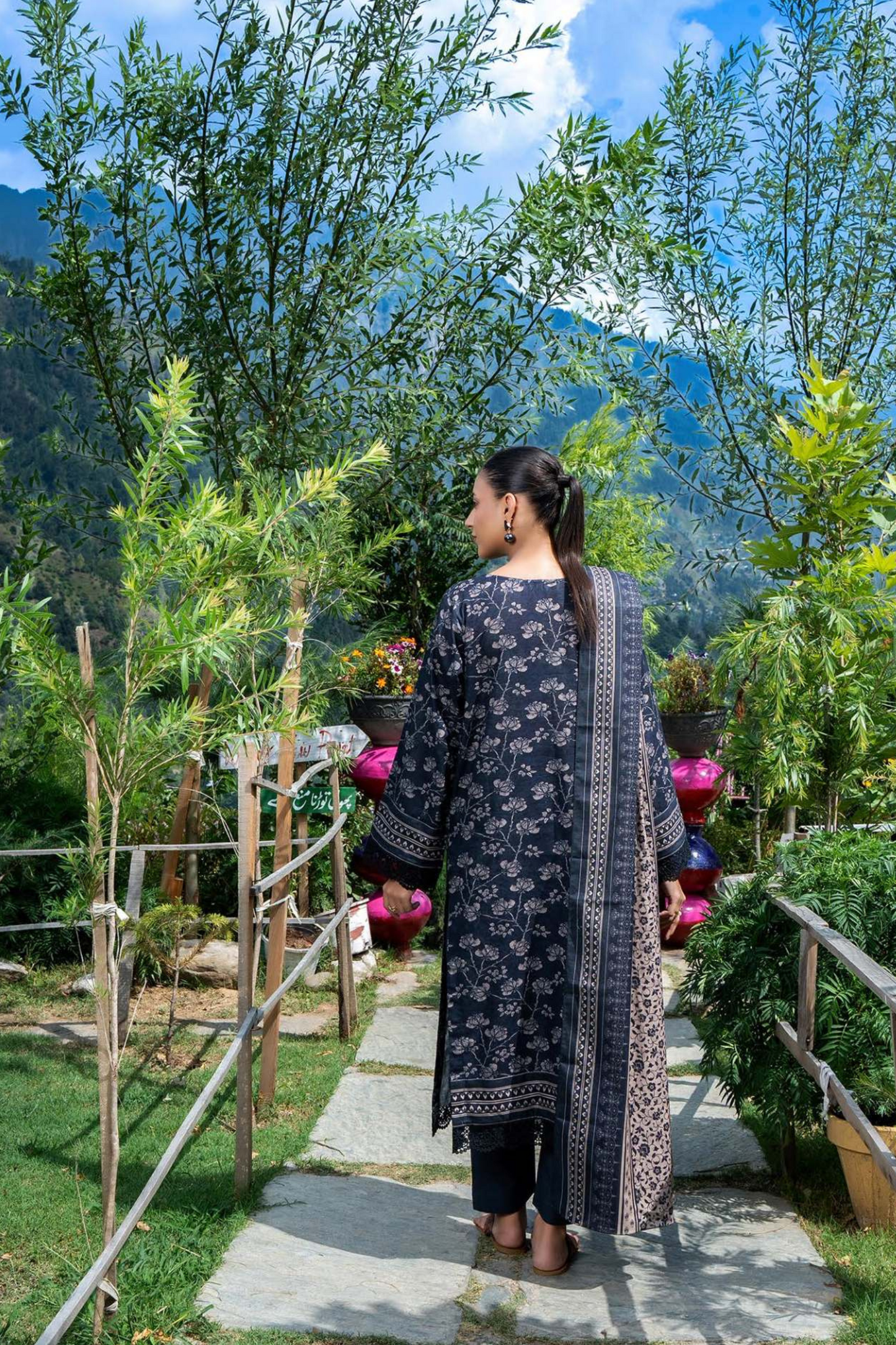 Zesh Airjet Printed Khaddar 3PC