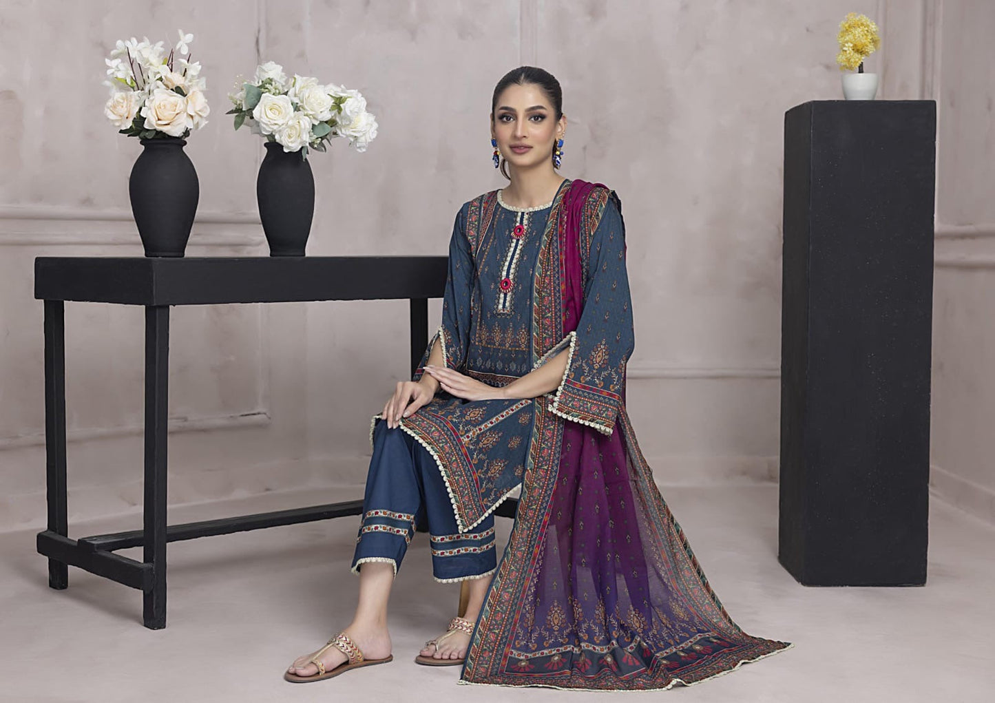 Salina Regalia Lawn Printed 3-PC