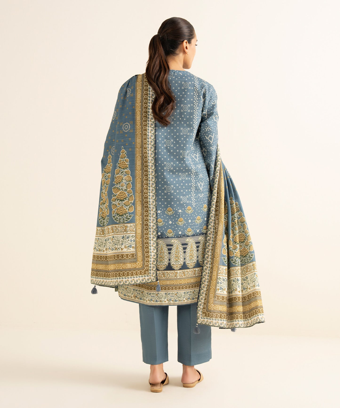 Sapphire Daily Printed Lawn 3PC