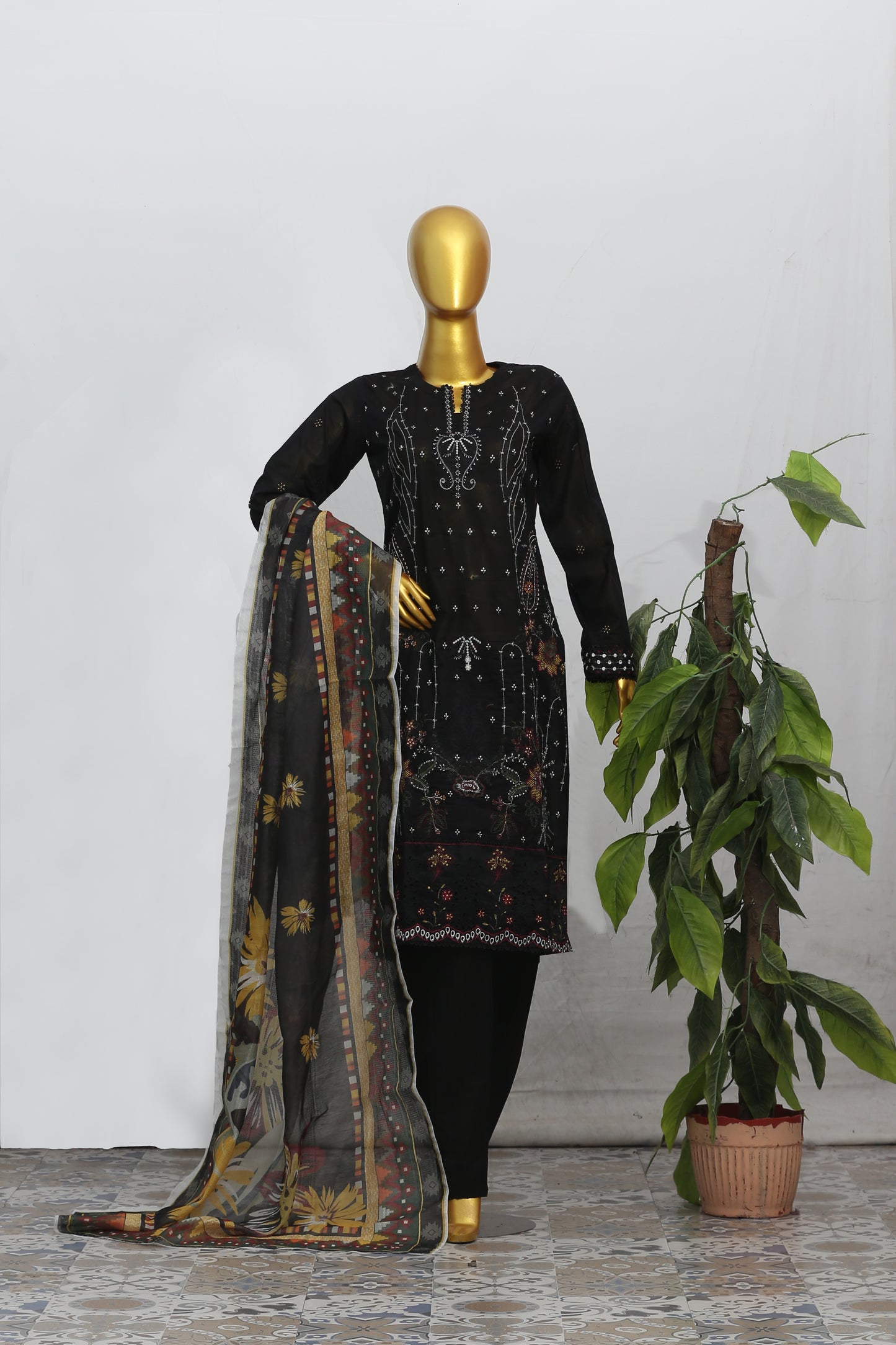 Zarqash By Anaya Noor Heavy Emb With Neno Kara 3PC