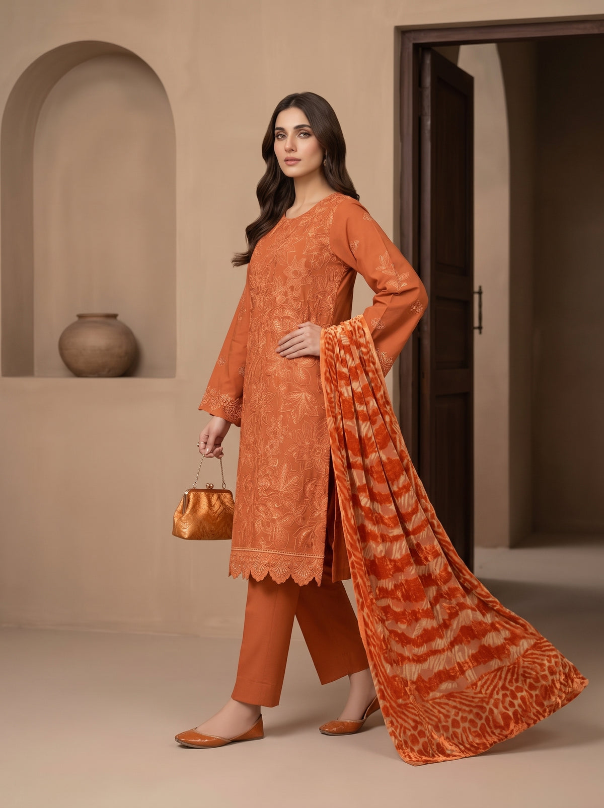 Luxuria By Anaya Noor Heavy Emb Dhanak With Plachi Shawl 3PC