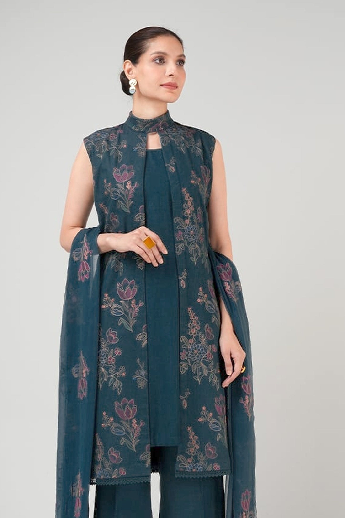 Anaya Noor Bareeze Work Embroidered 3PC