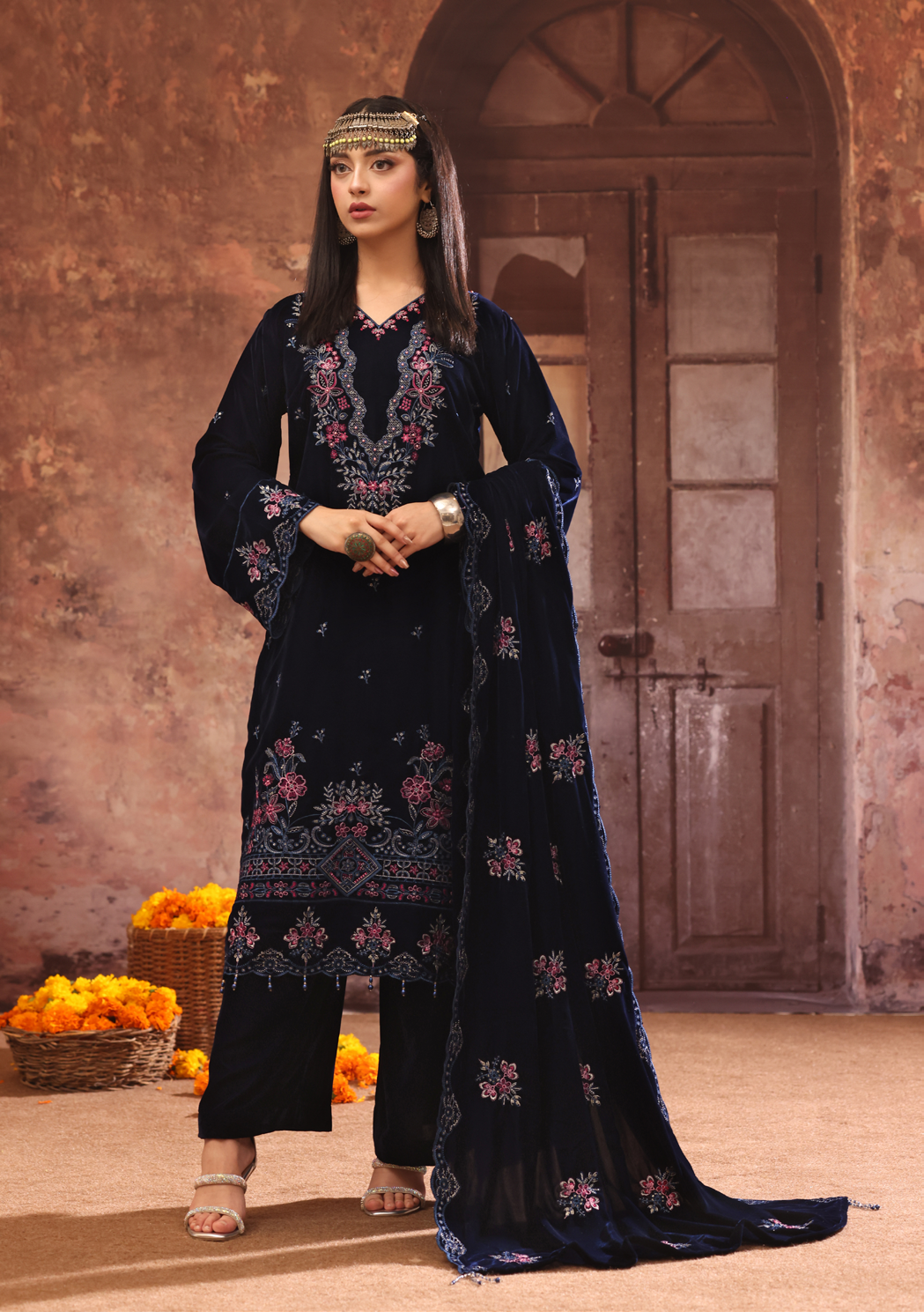 Makhmal By Zarineh Luxury Embroidered Velvet 3PC
