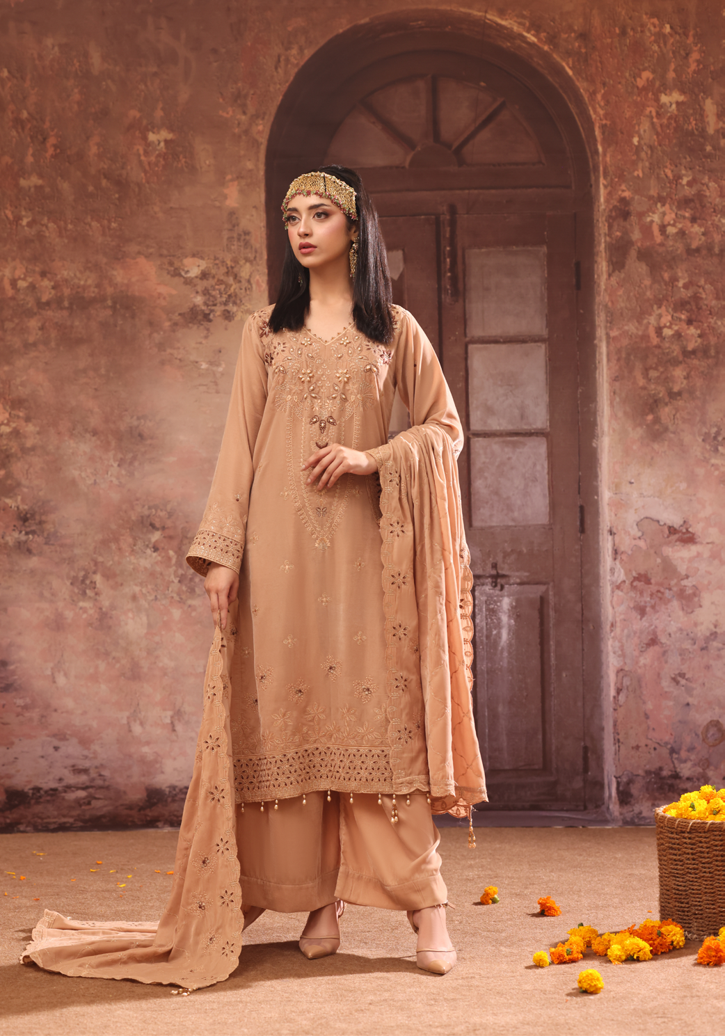 Makhmal By Zarineh Luxury Embroidered Velvet 3PC