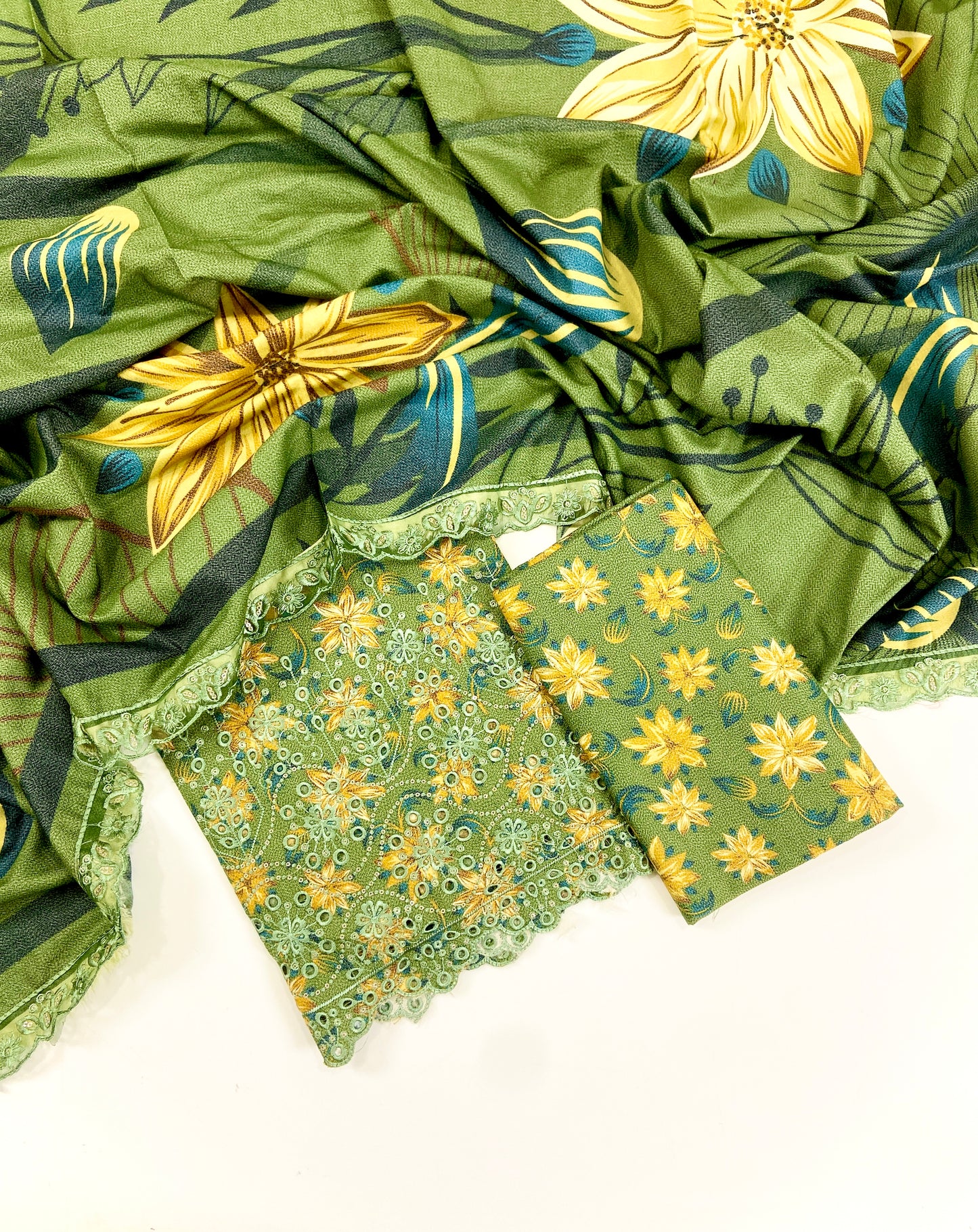 Bareeze Embroidered Dhanak 3PC