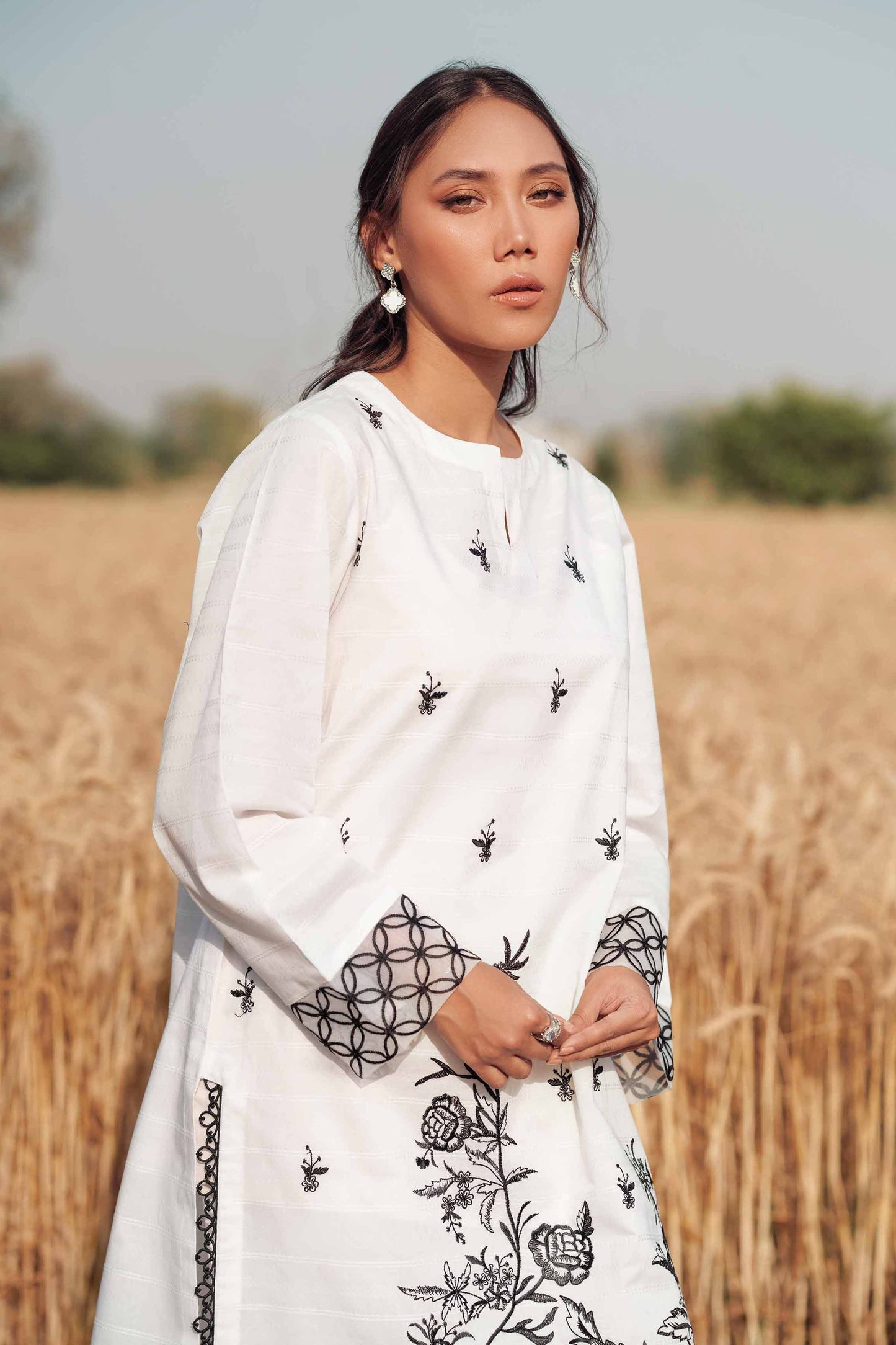 Nishat Digital Printed Lawn 2PC