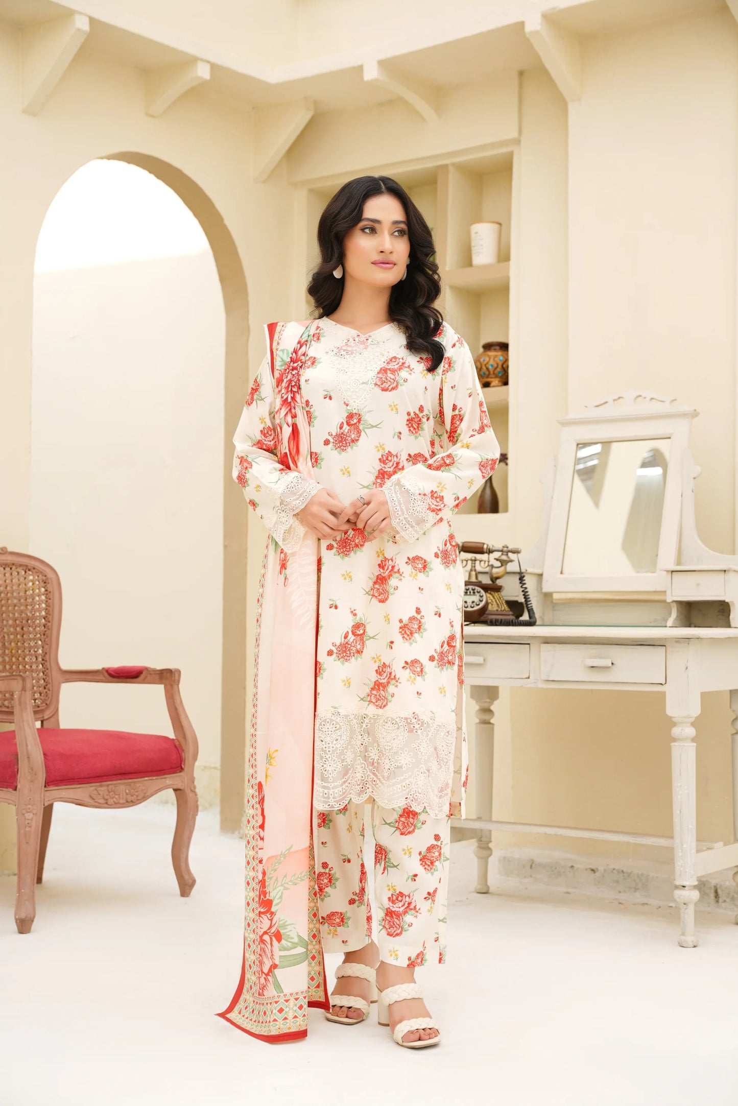 Baroque Printed Linen With Emb Patches 3PC