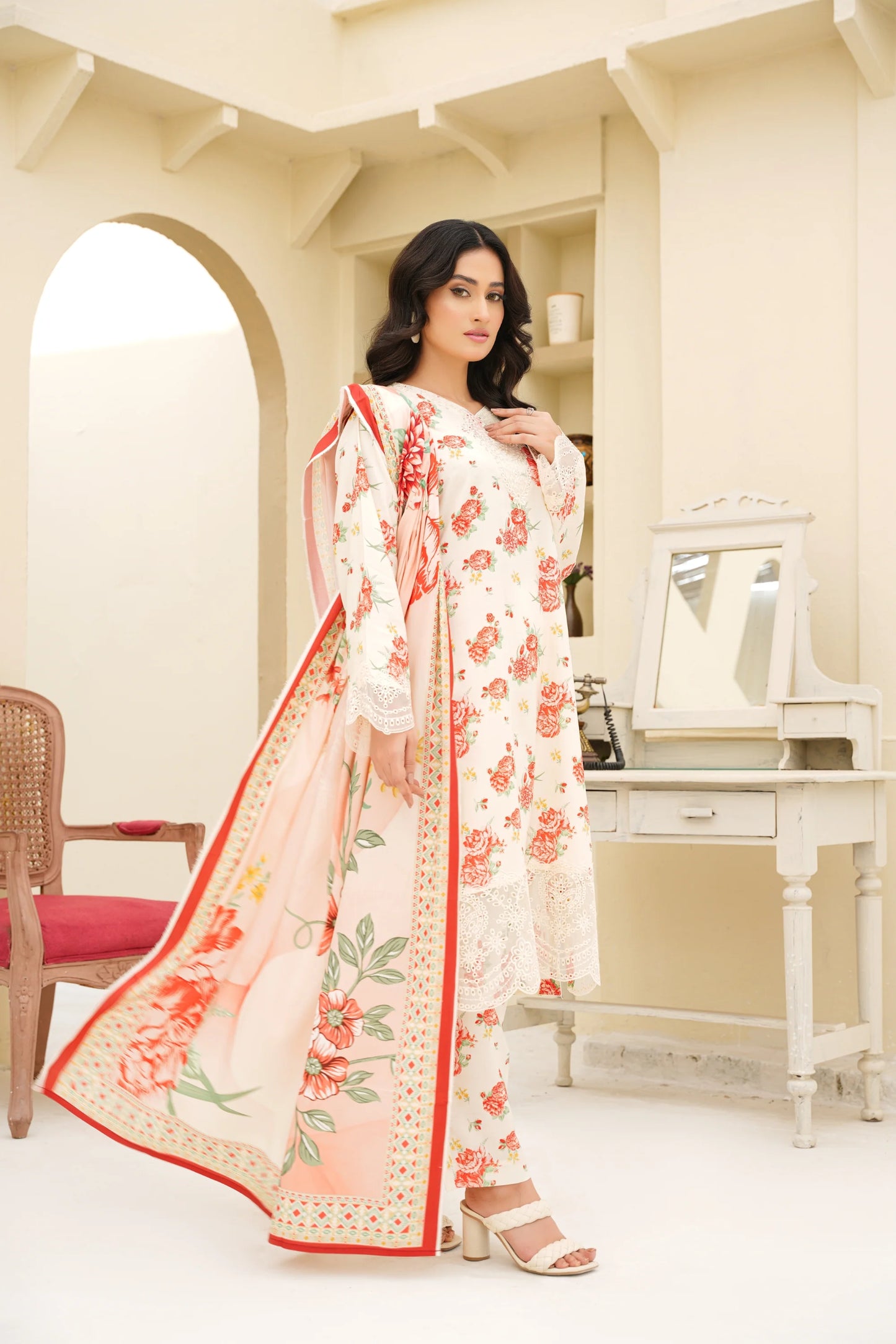 Baroque Printed Linen With Emb Patches 3PC