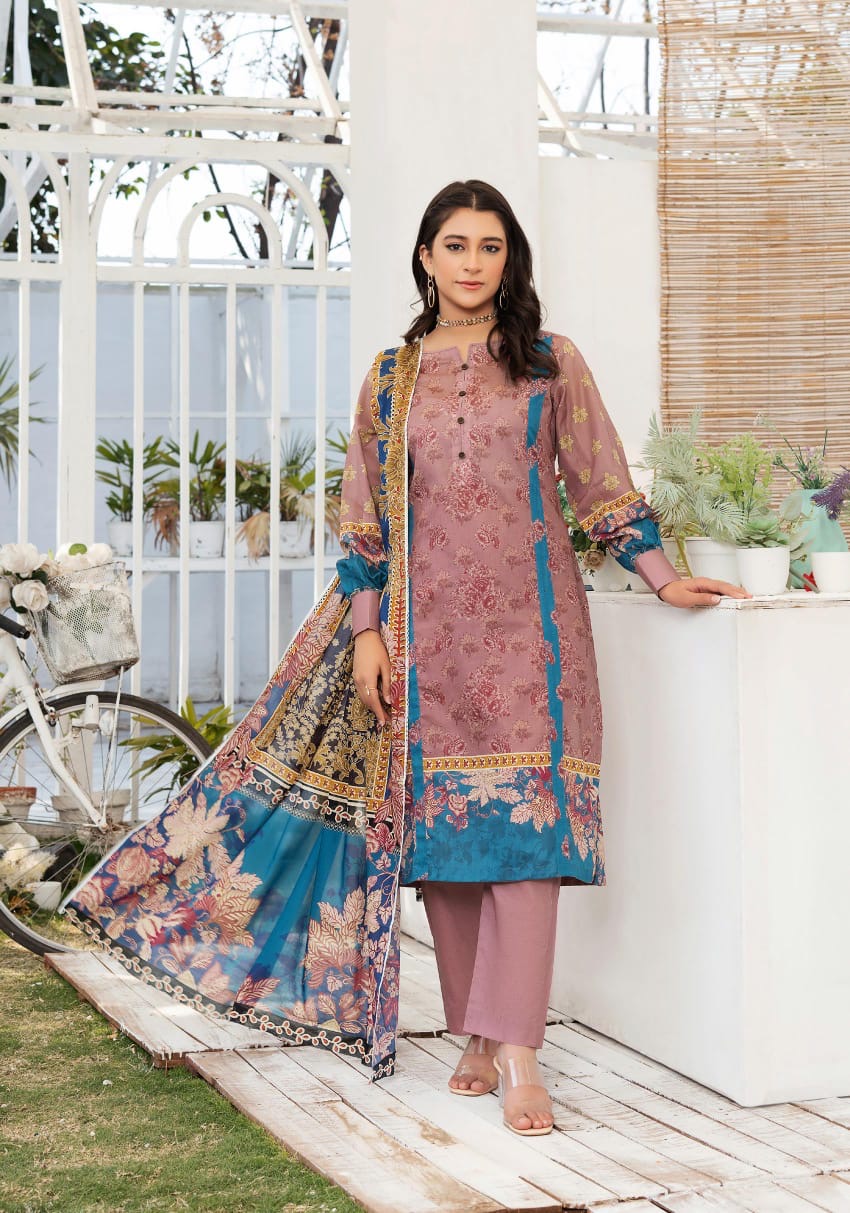 Safa Noor By Nigar Print Lawn 3-PC