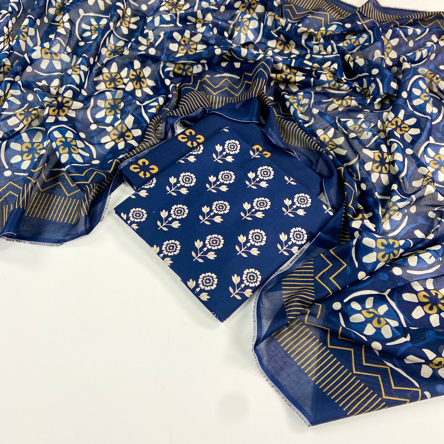 Regalia Digital Printed Lawn 3PC