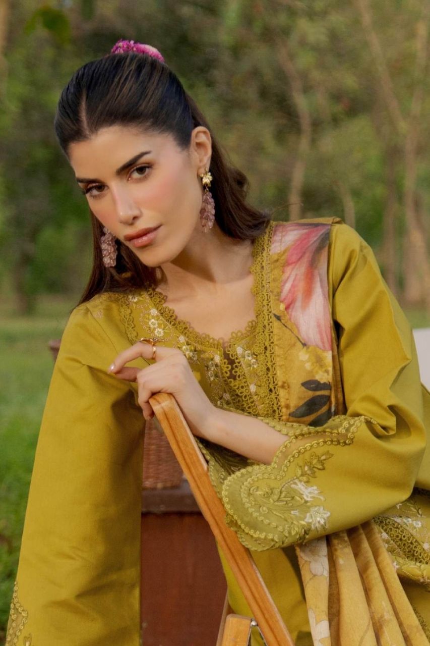 Eid Edit By Rang Rasiya Luxury Lawn