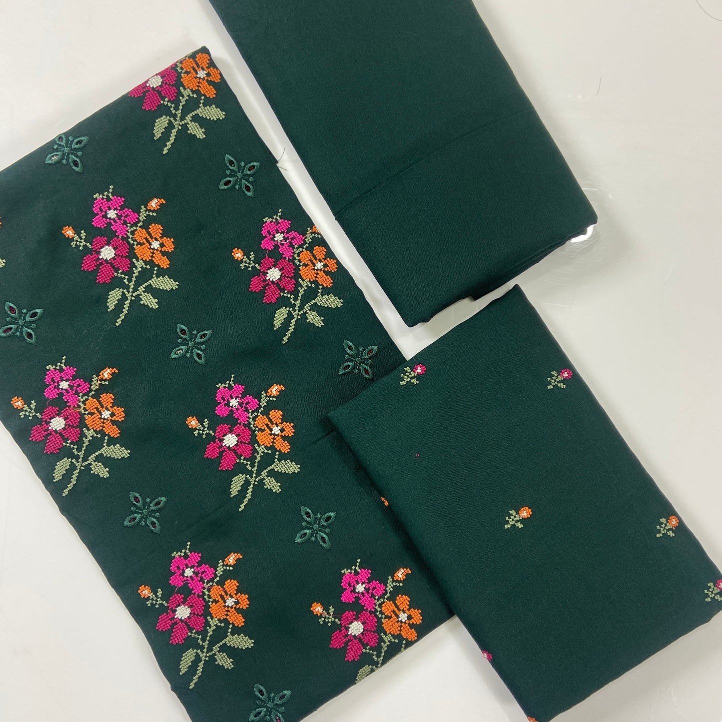 Bareeze Emb Karandi 2PC