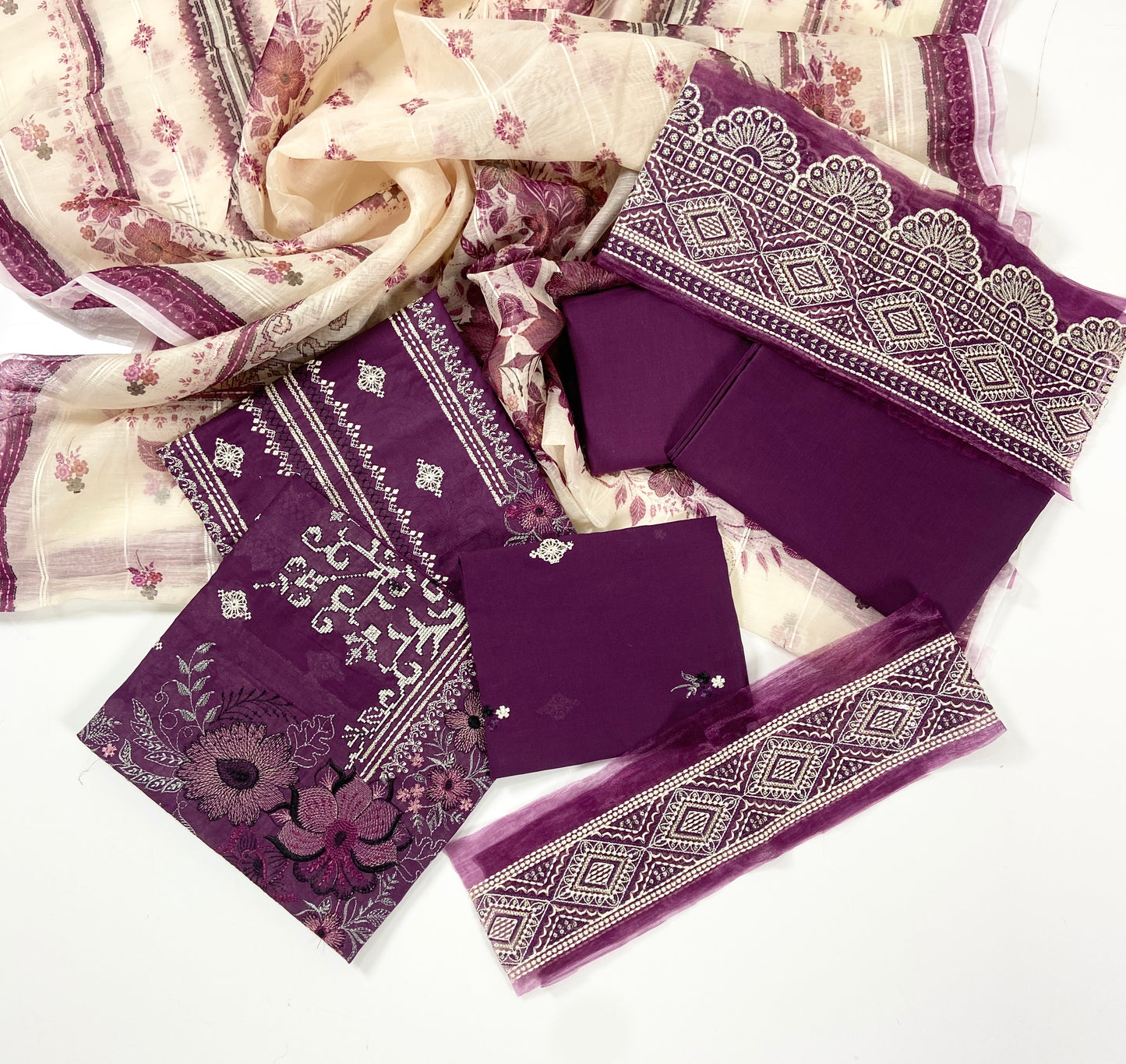 Anaya Noor Embroidered Linen With Patches
