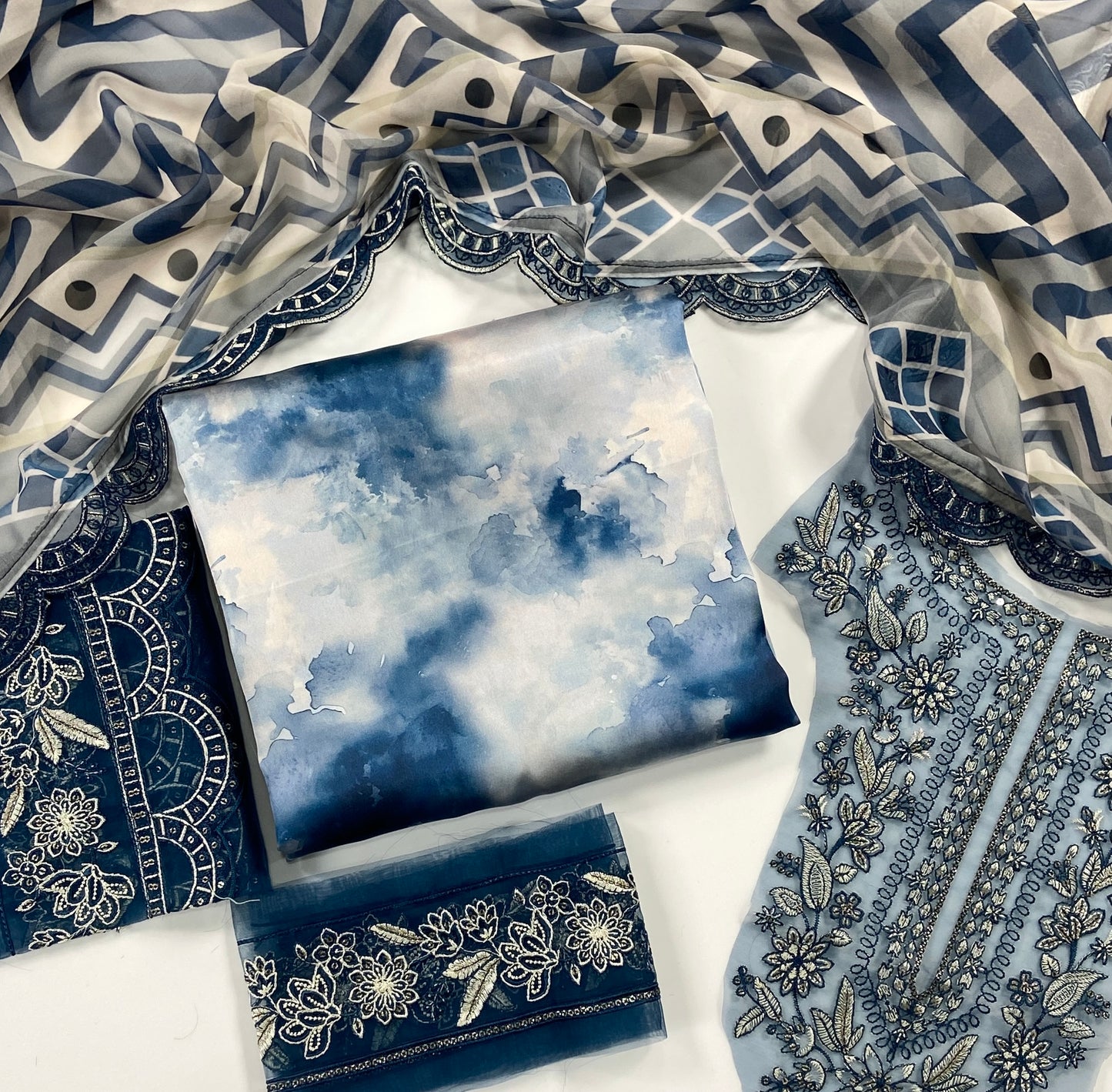 Sapphire Premium Silk – With Organza Patches