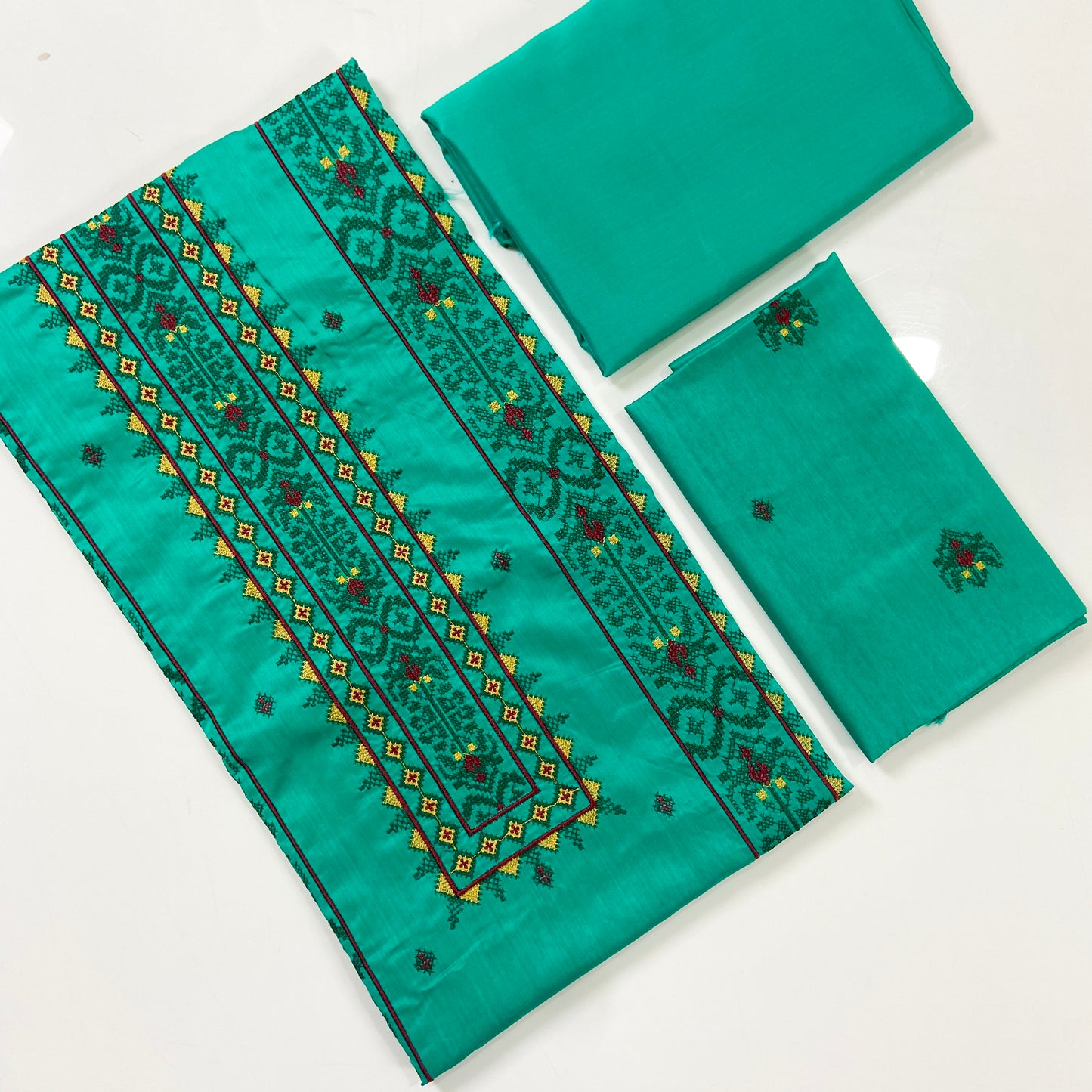 Anaya Noor Emb Viscose 2PC