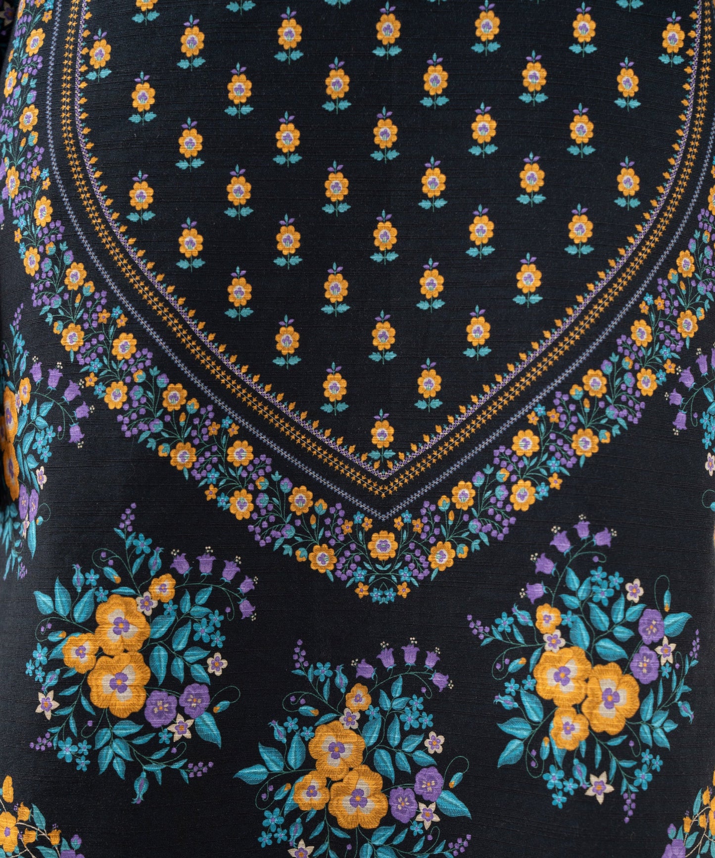 Sapphire Daily Digital Printed Lawn 3PC
