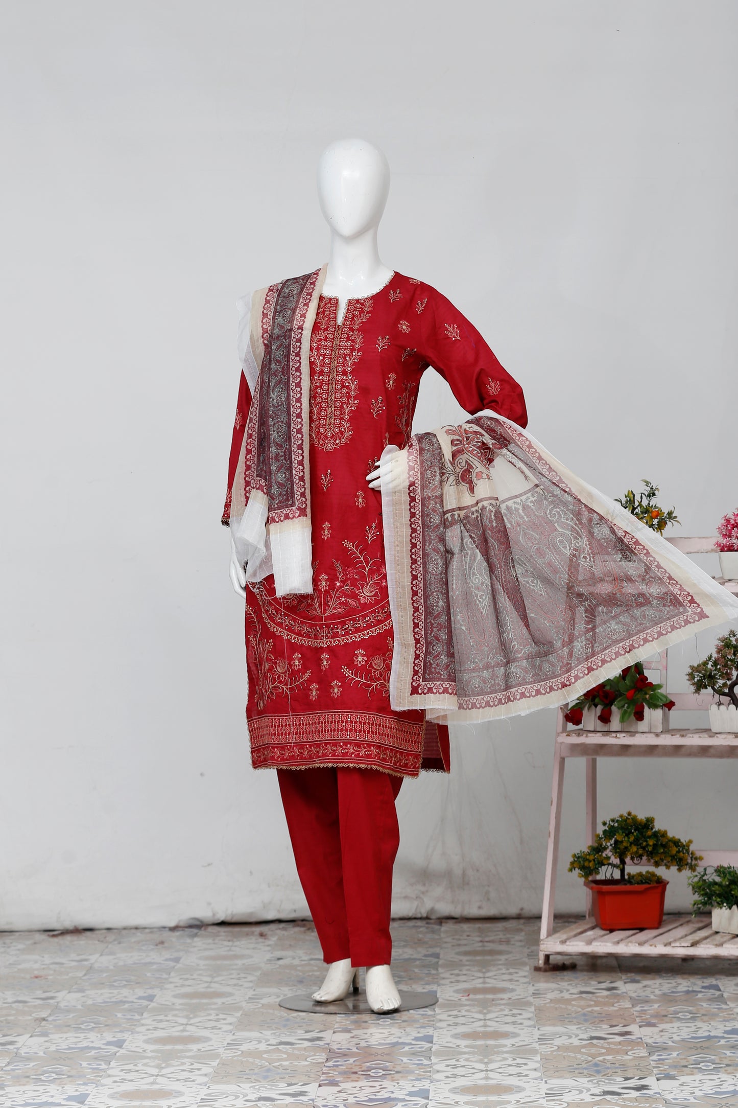 Zarqash By Anaya Noor Bana Dora Emb 3-PC