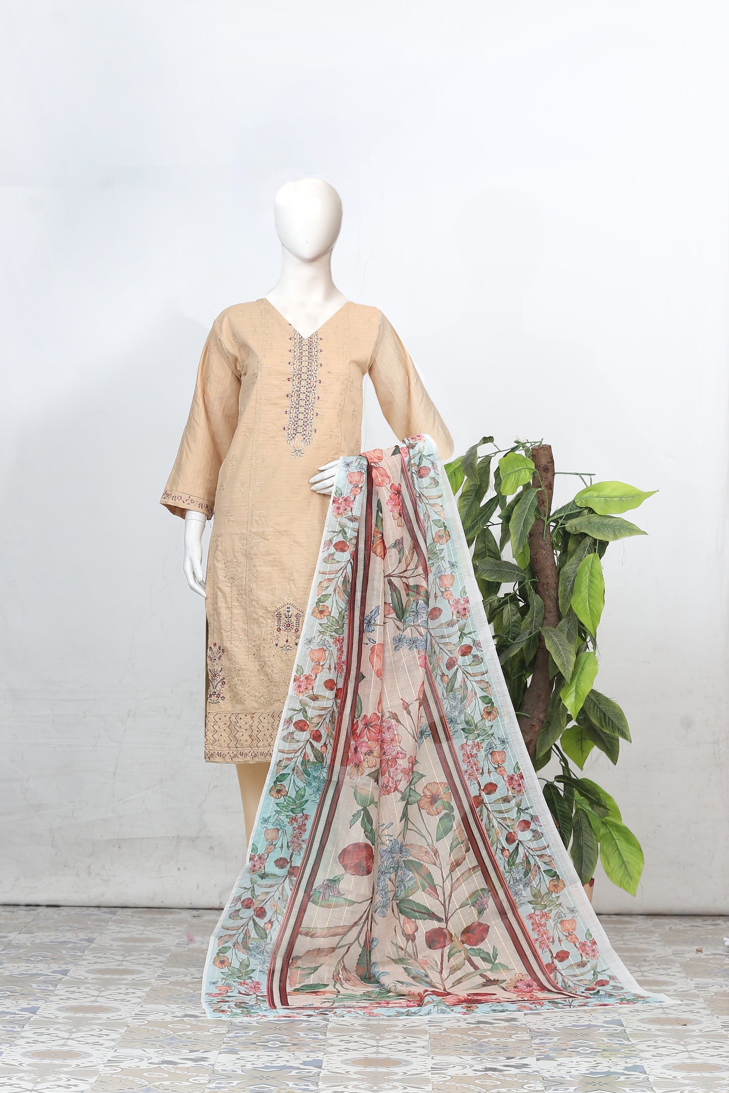 Zarqash By Anaya Noor Emb Lawn 3-PC