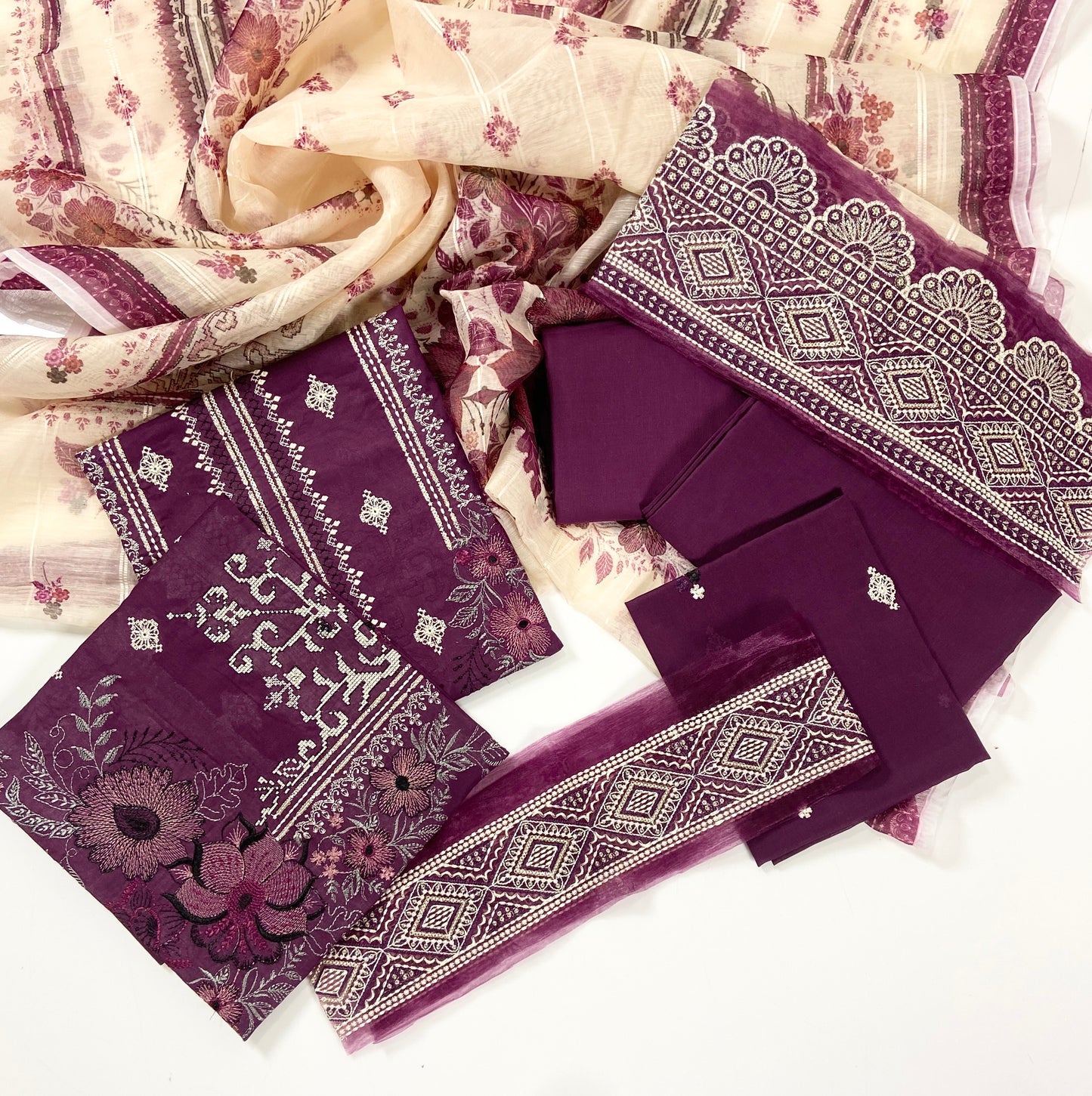 Anaya Noor Embroidered Linen With Patches