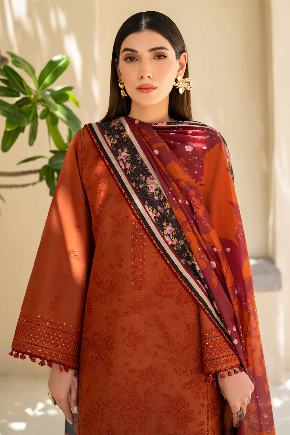 Jazmin Heavy Emb Luxury Lawn 3PC