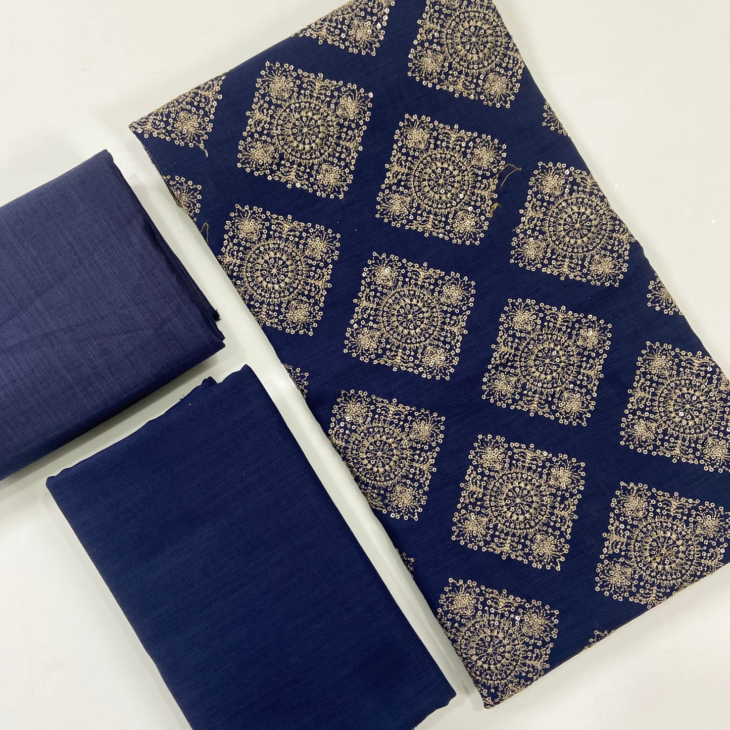 Bareeze Emb Khaddar 2PC