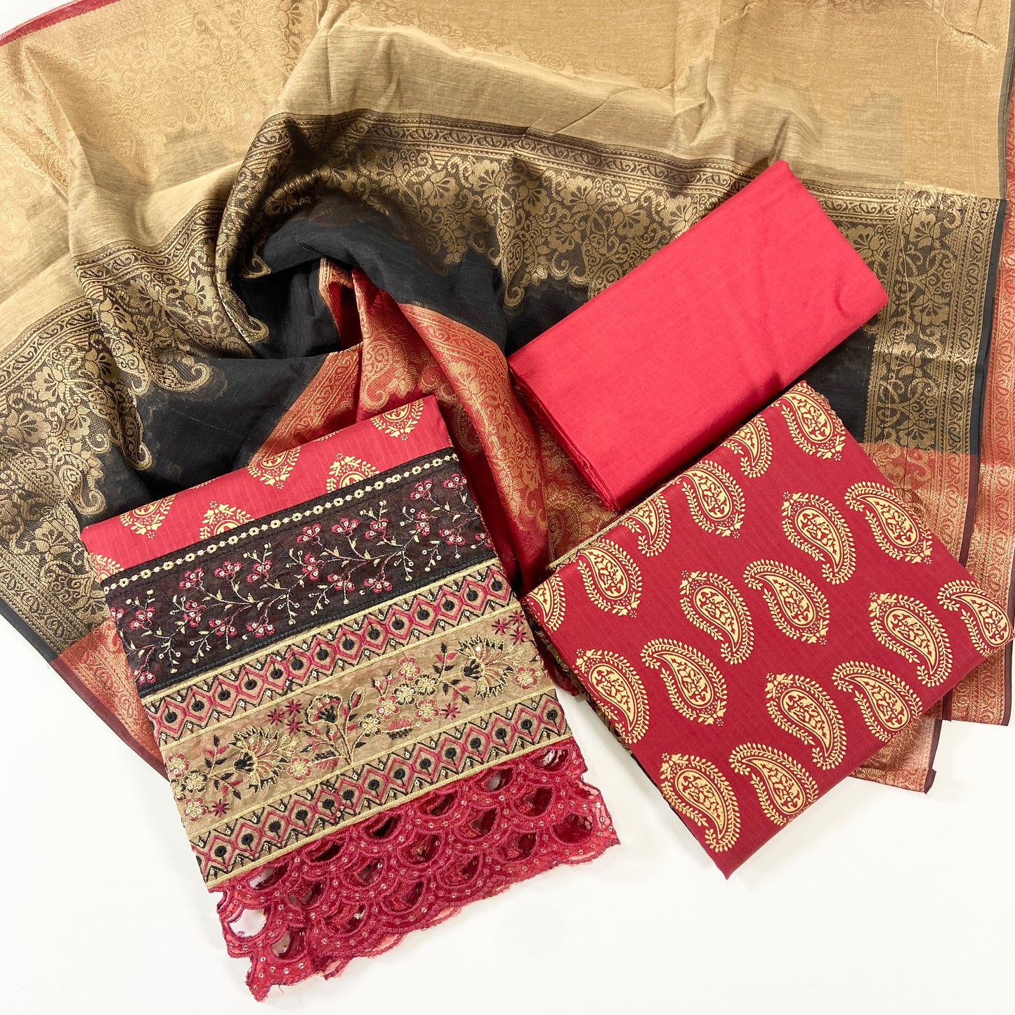 Satrangi By Anaya Noor Emb Lawn 3-PC