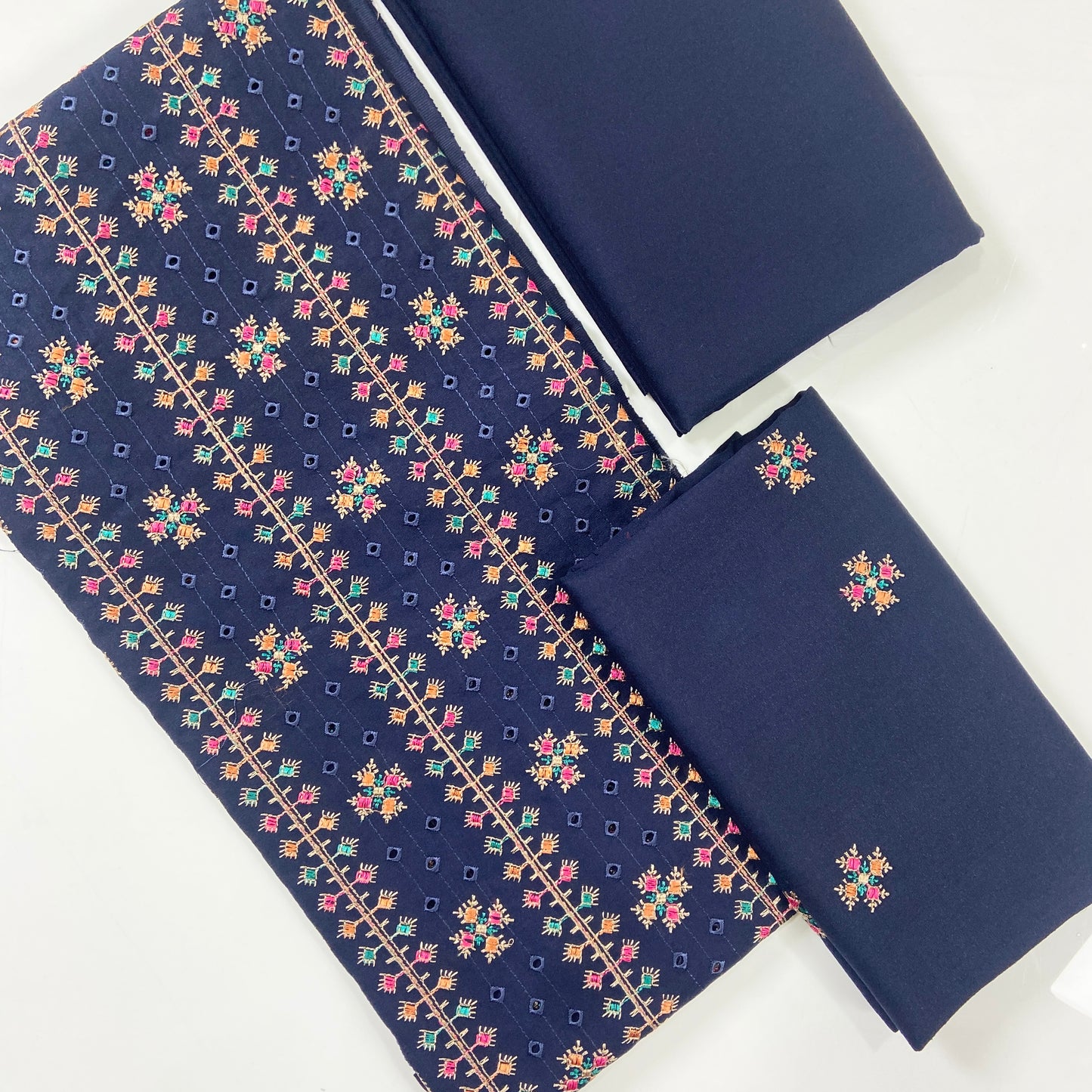 Bareeze Emb Karandi 2PC